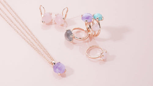 Gioielli con pietre naturali portafortuna da tenere con sé