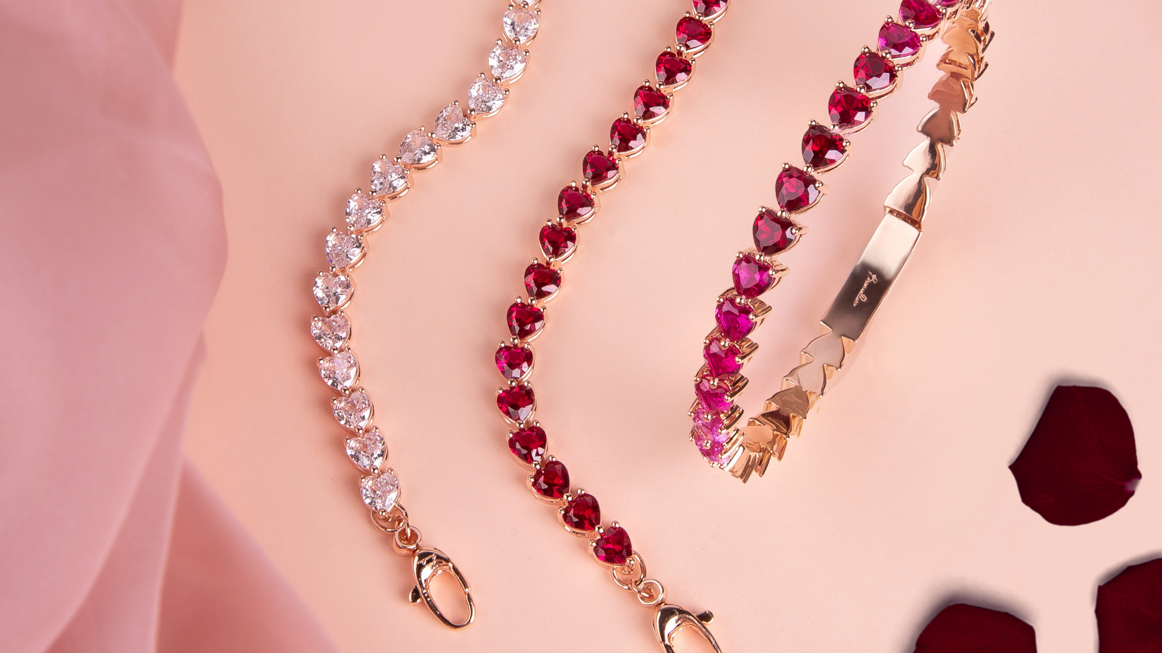 Regali di San Valentino per Lei, gioielli con Cuori in Cubic Zirconia rosse