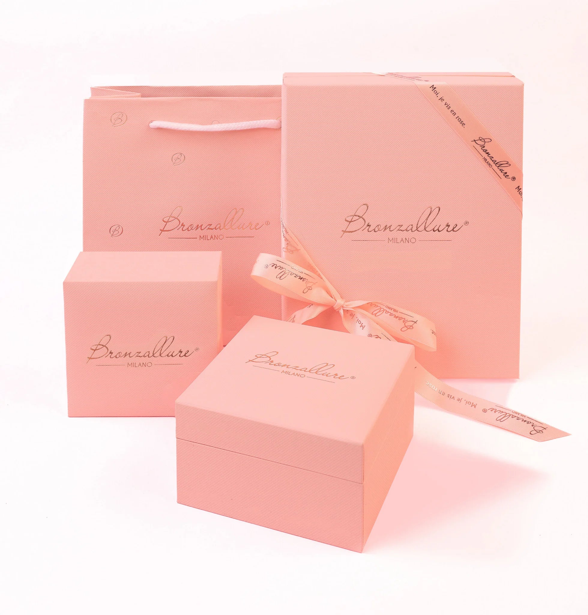 Orecchini a Cerchio con Cubic Zirconia Quadrate Taglio Princess