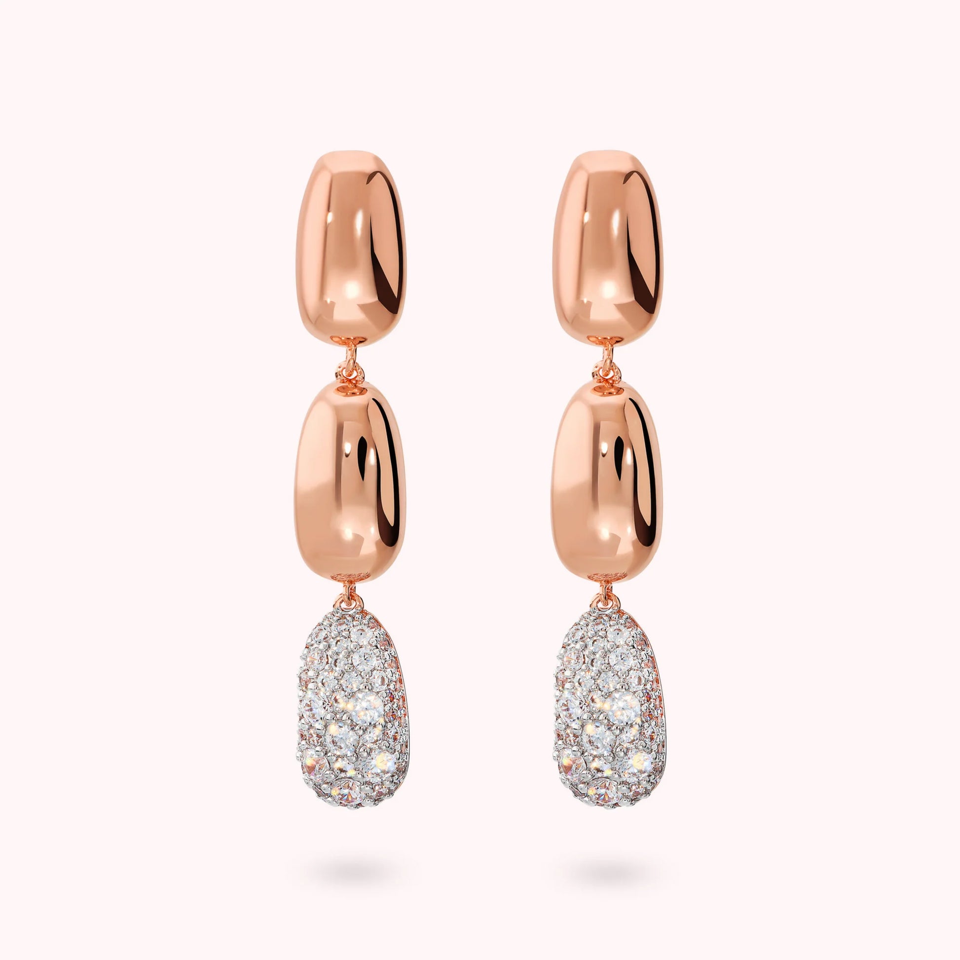 Orecchini Pepita Pendenti con Pavé di Cubic Zirconia