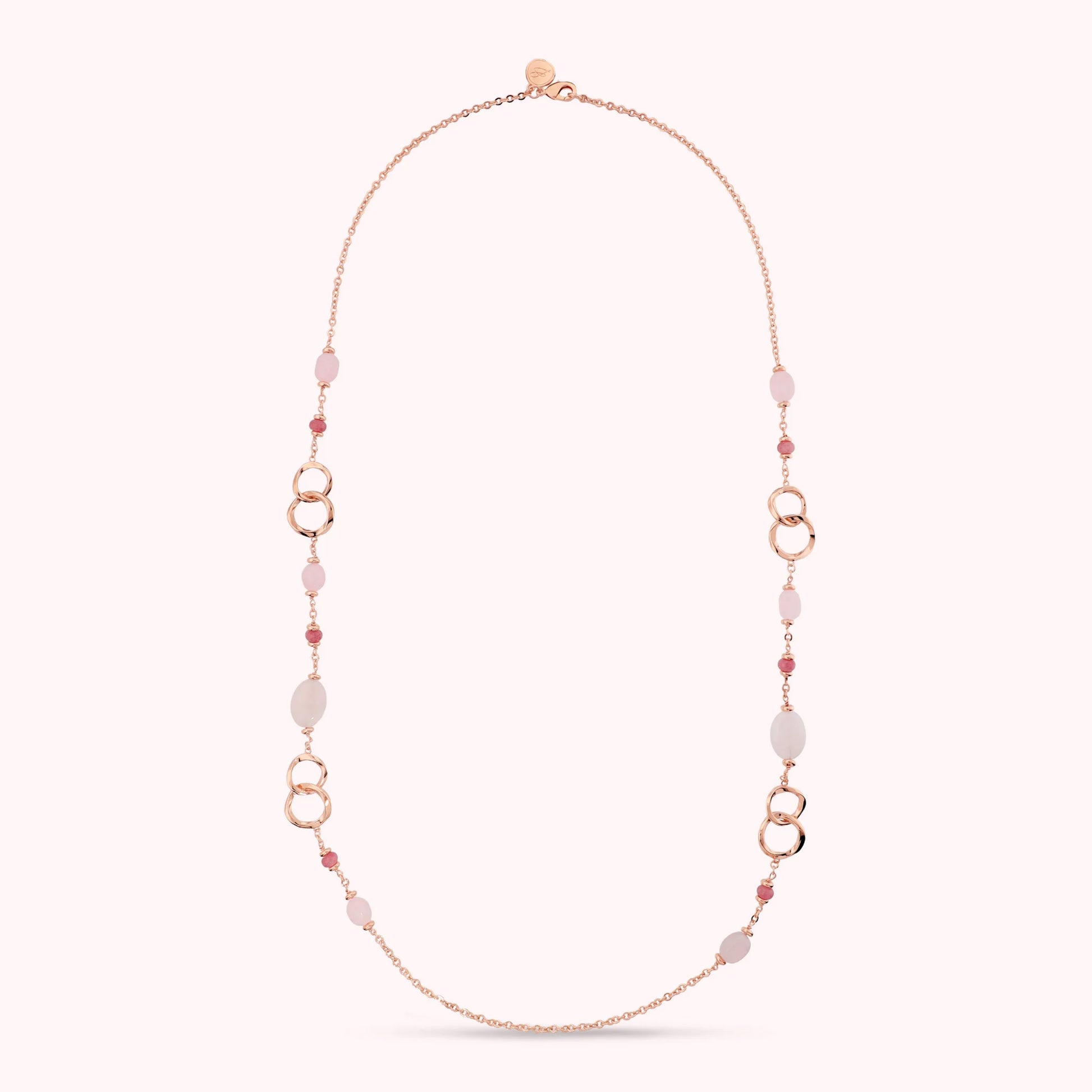 Lange Halskette mit Gliedern in Ringform und rosa Quarzit