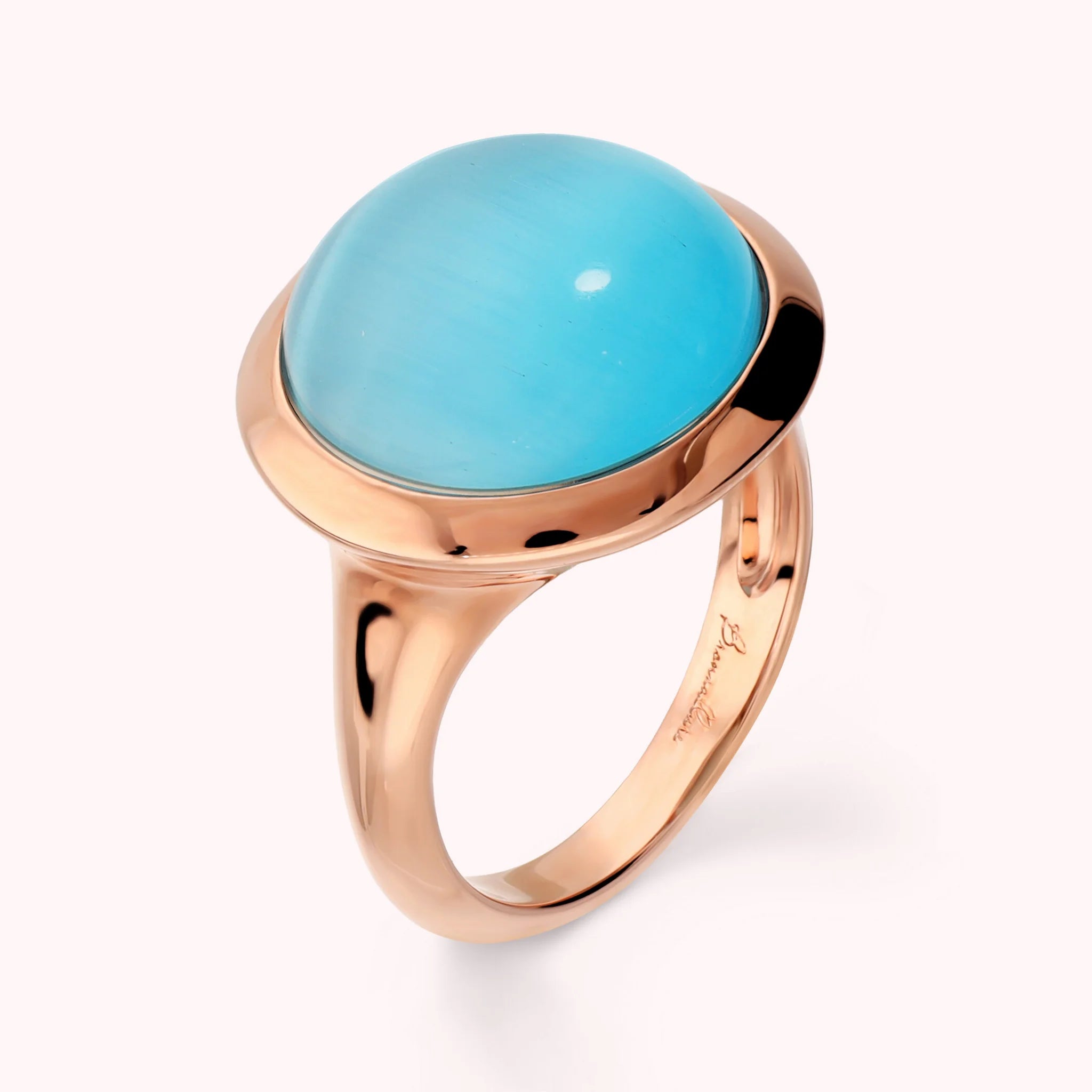 Cocktail Ring with Cat's Eye Effect Stone