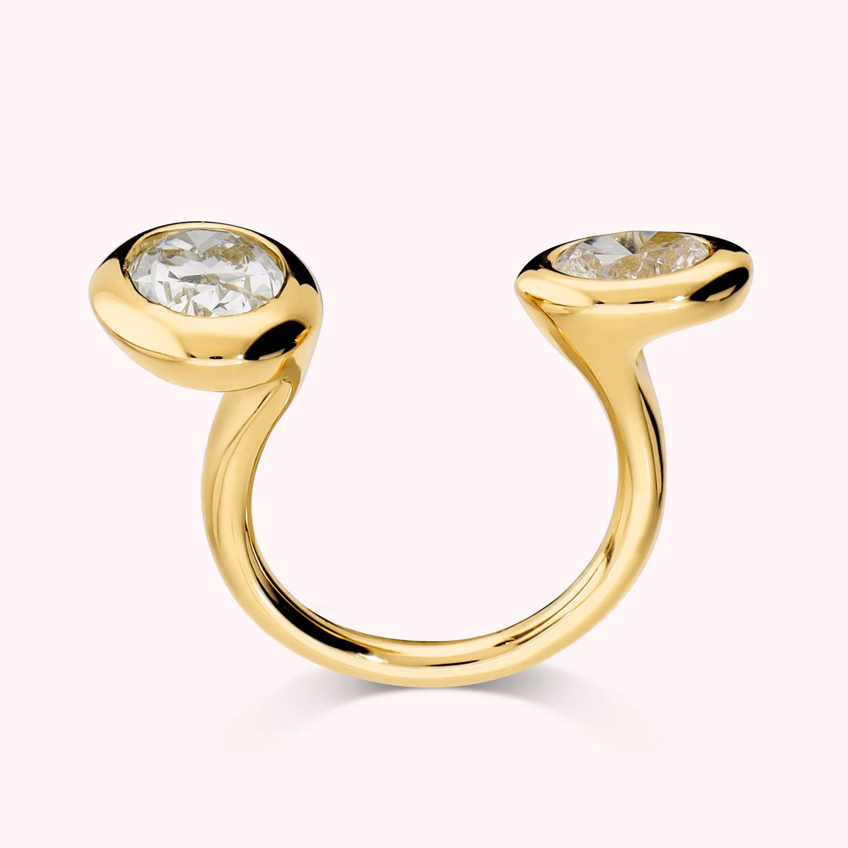 Contrarié-Ring „Toi Et Moi“ mit zwei Zirkonia, 18-Karat-vergoldet