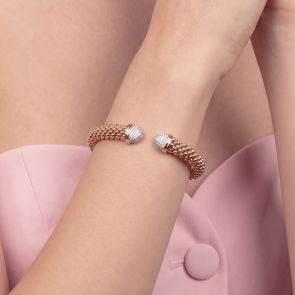 Open semi-rigid popcorn mesh bracelet with cubic zirconia pavé ends