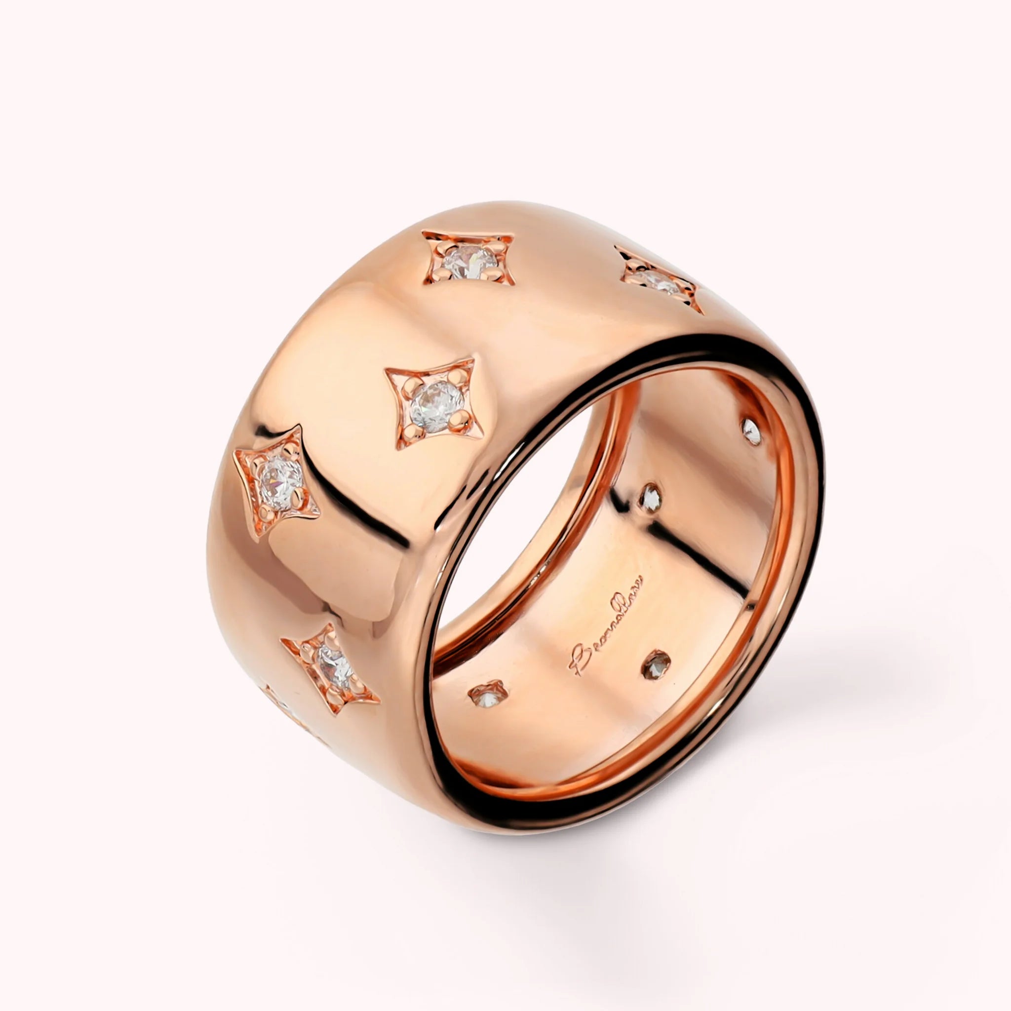 Étoile band ring with cubic zirconia points of light, plated with 18Kt gold