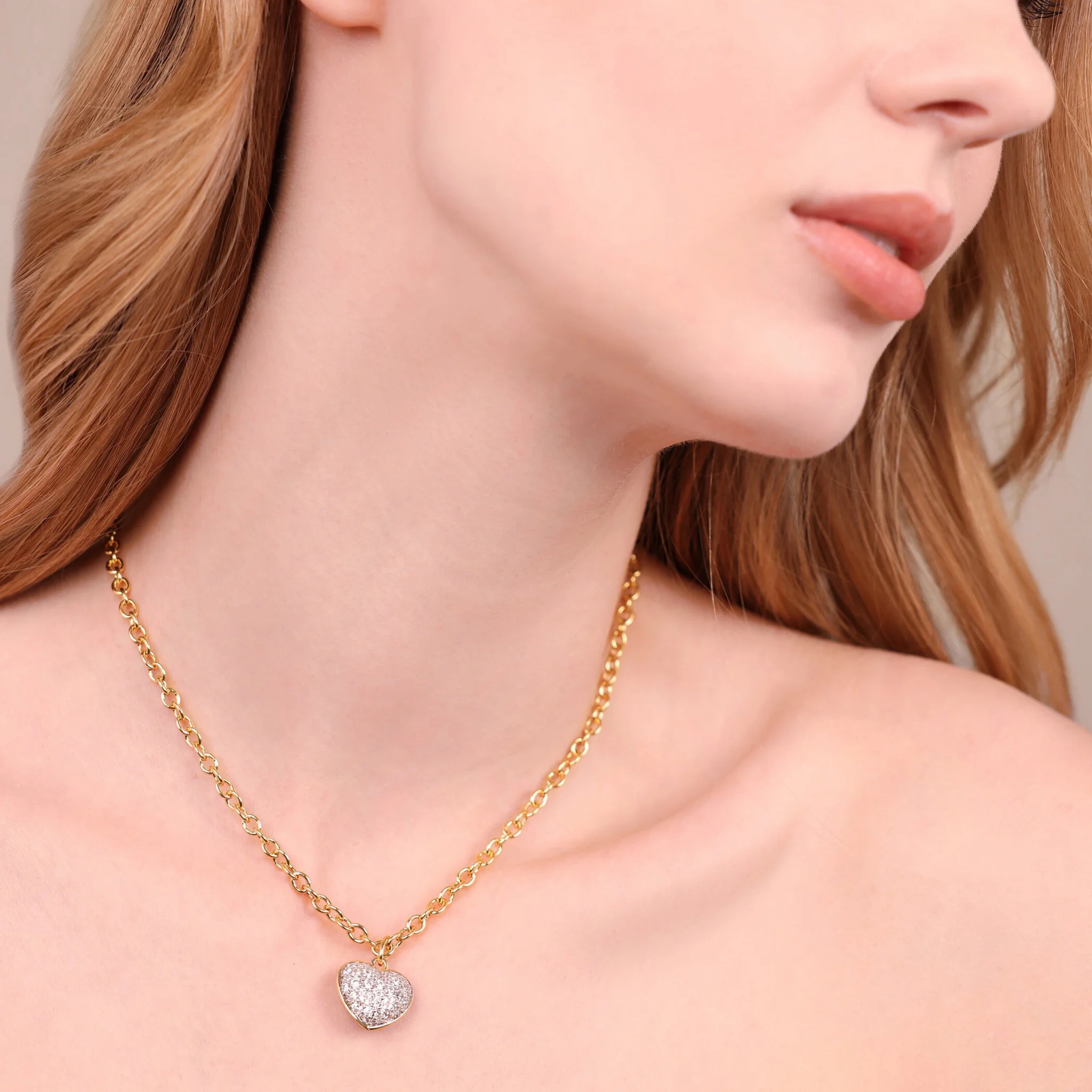 Collier pendentif cœur en pavé de zircone cubique