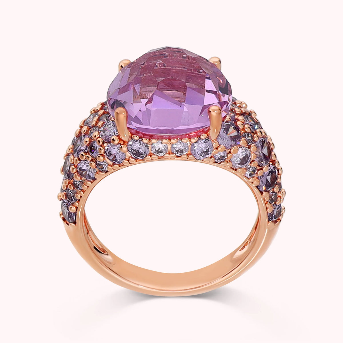 Anello con Pavé Misto e Prisma Gem