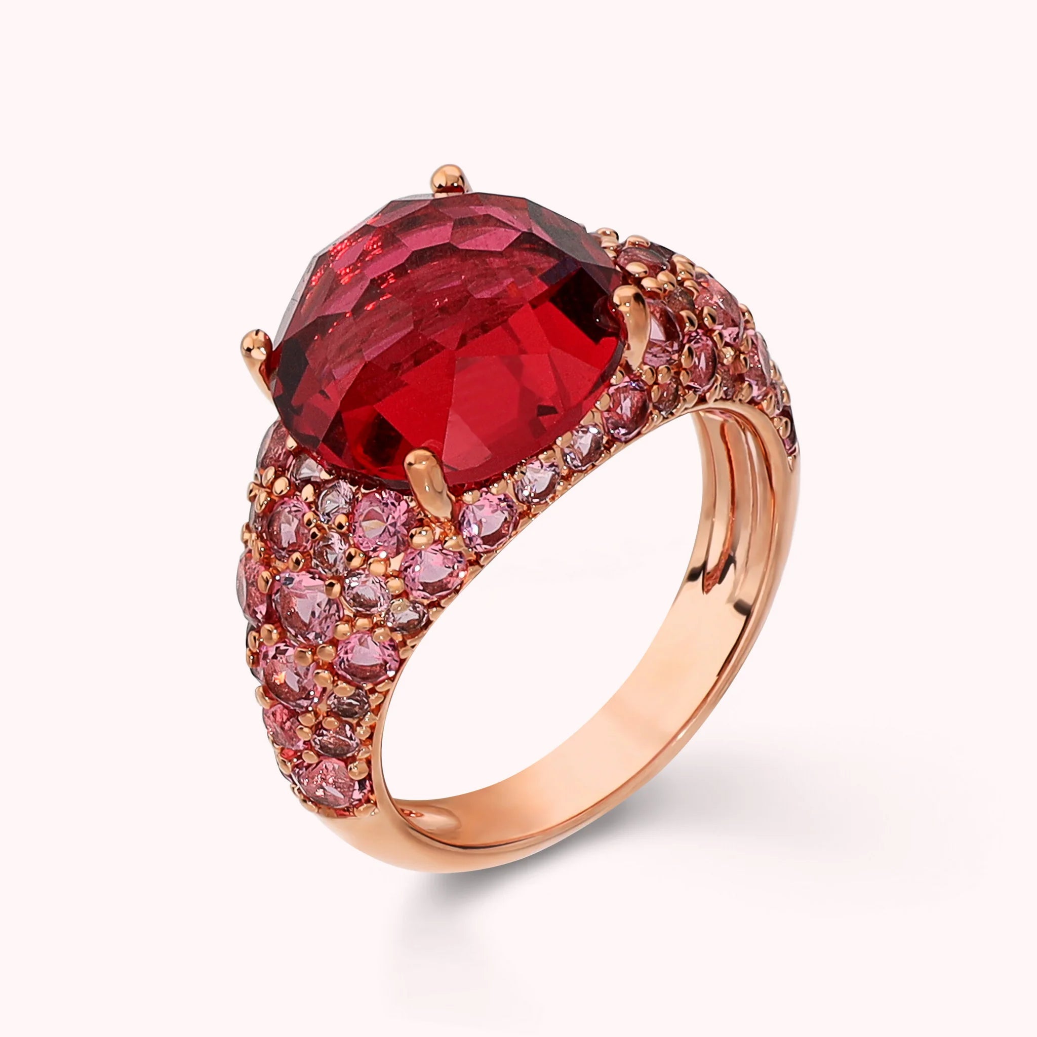Anello con Pavé Misto e Prisma Gem