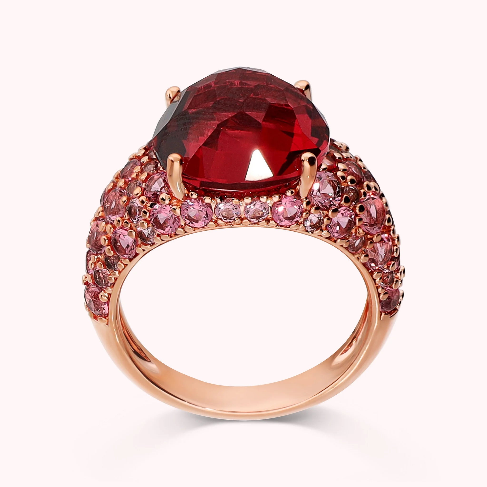 Anello con Pavé Misto e Prisma Gem