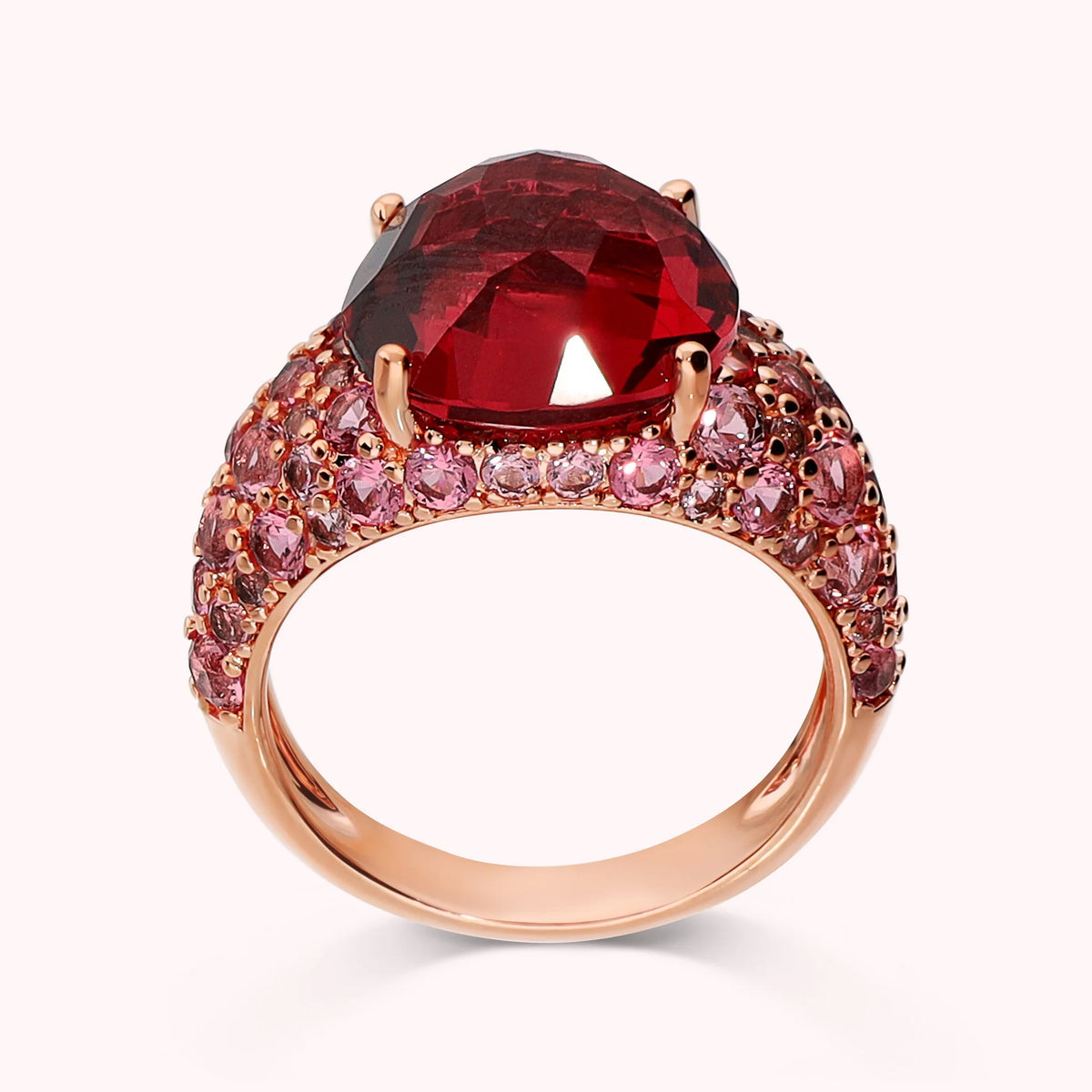 Anello con Pavé Misto e Prisma Gem