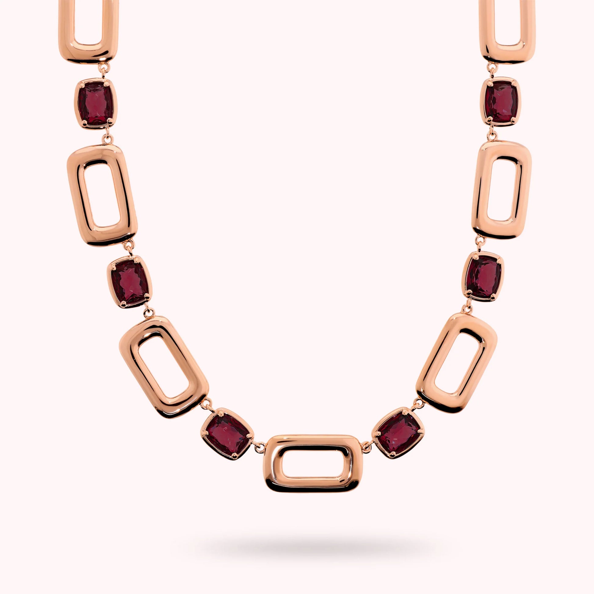 Collier Essentiel mailles rectangulaires et prisme gemme baguette