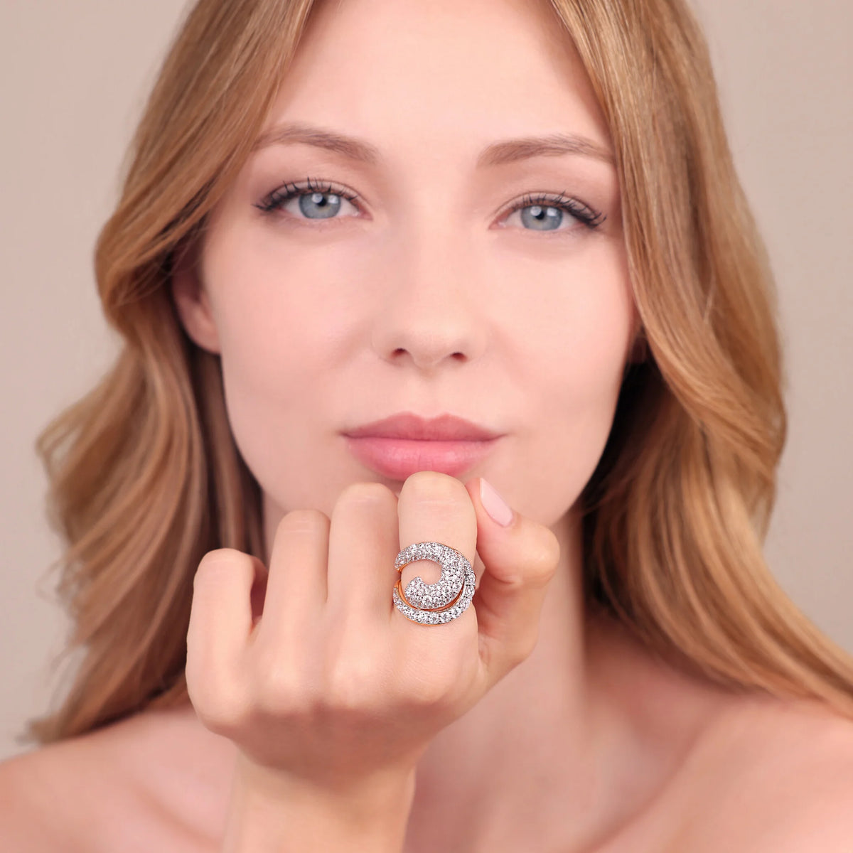 Spiral Ring with Cubic Zirconia Pavé