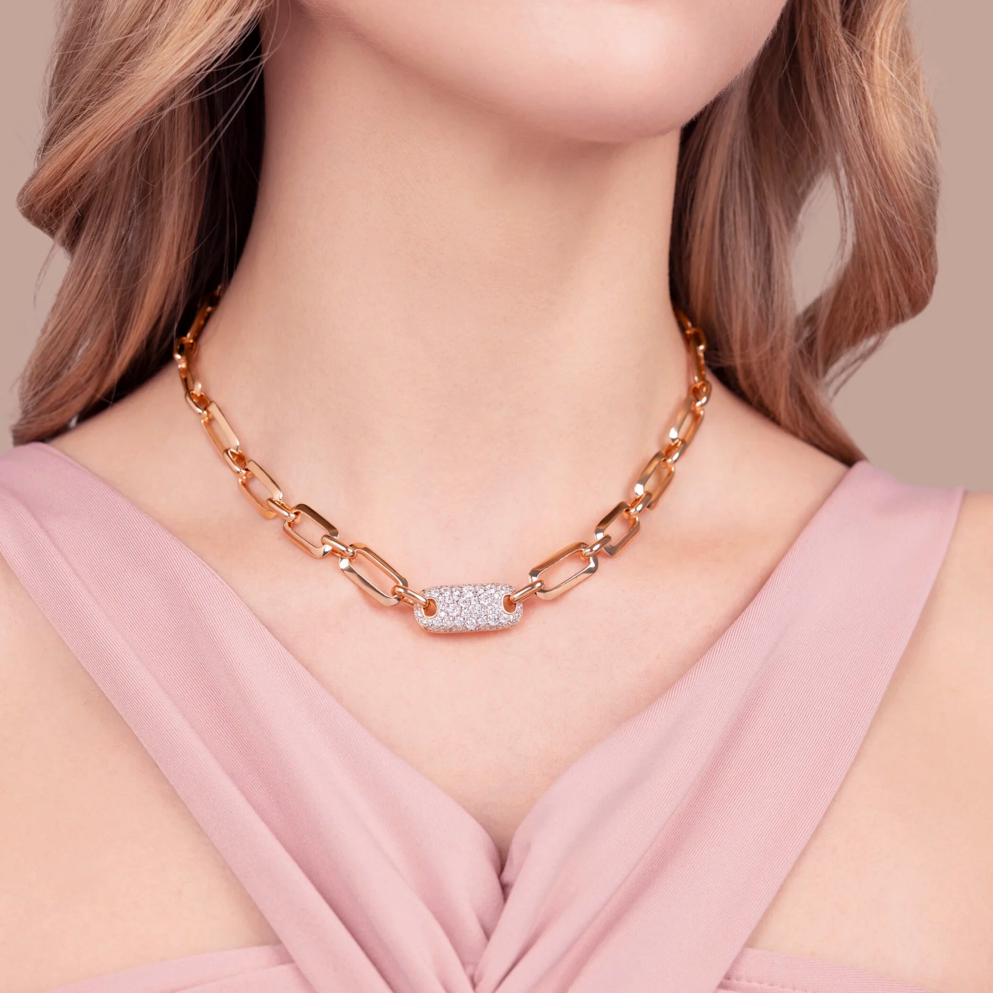 Collana Maglia Ovale Squadrata con Pavé di Cubic Zirconia