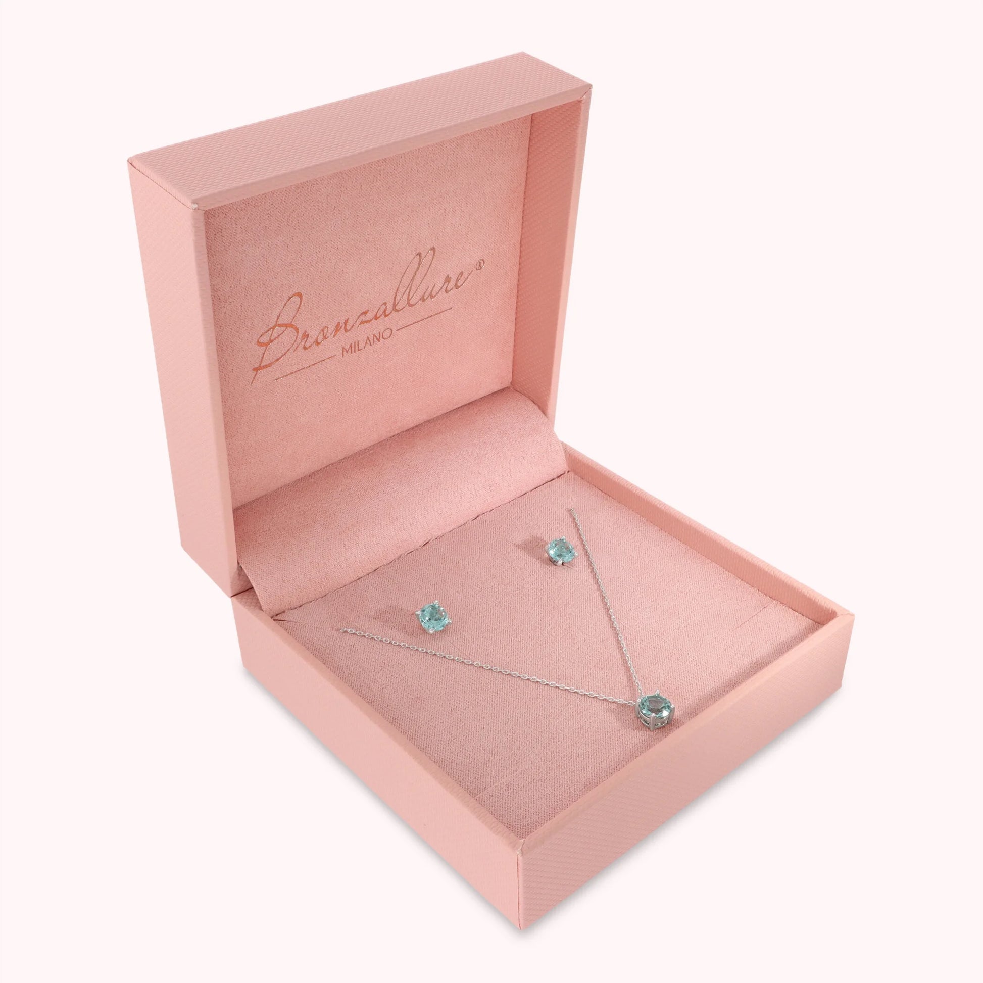 Set Necklace + Glow Stud Earrings with Light Point