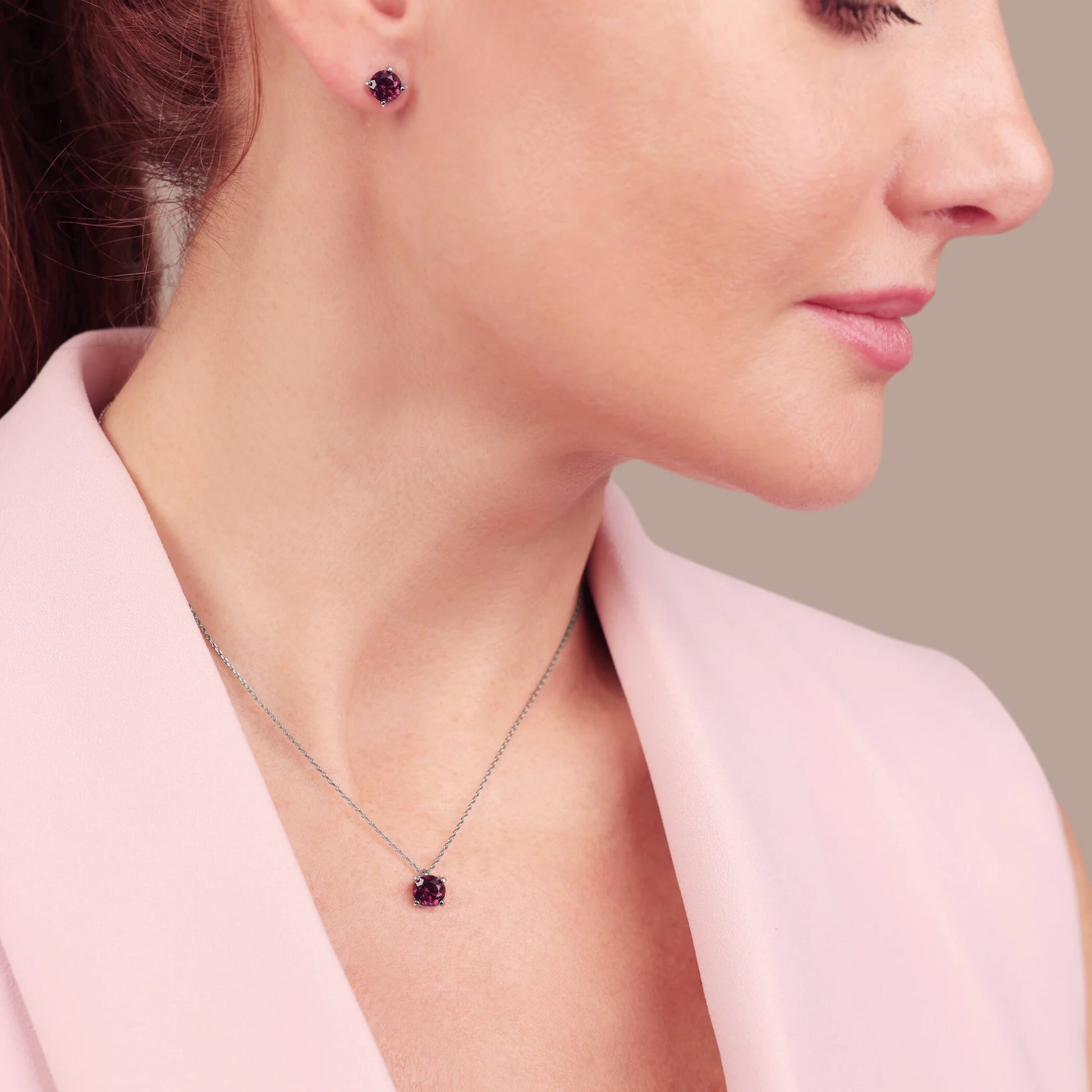 Set Necklace + Glow Stud Earrings with Light Point