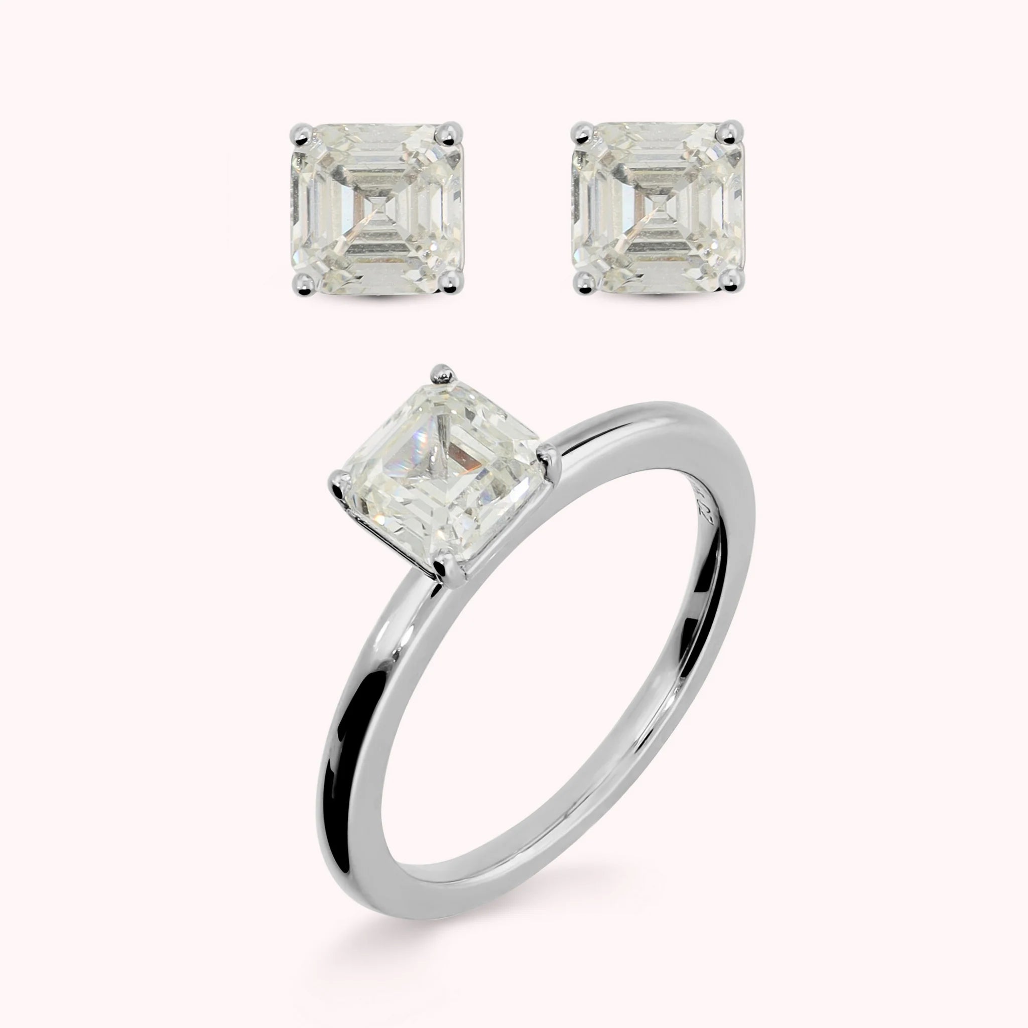 Set Glow Orecchini + Anello Solitario con Cubic Zirconia