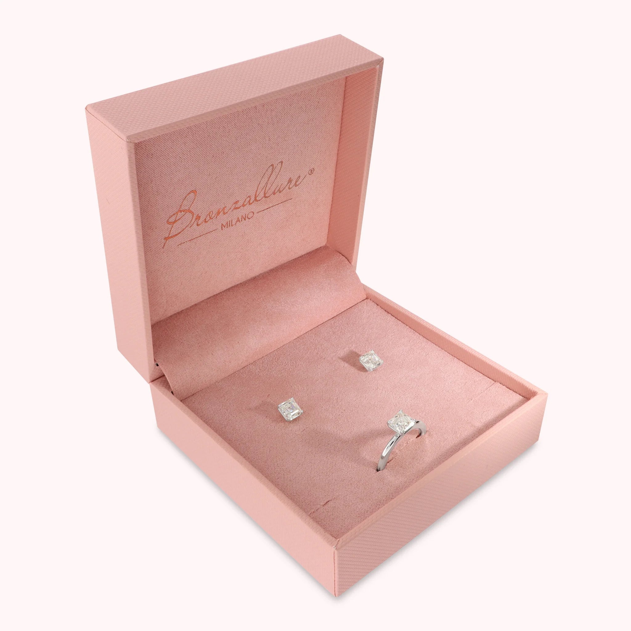 Set Glow Orecchini + Anello Solitario con Cubic Zirconia