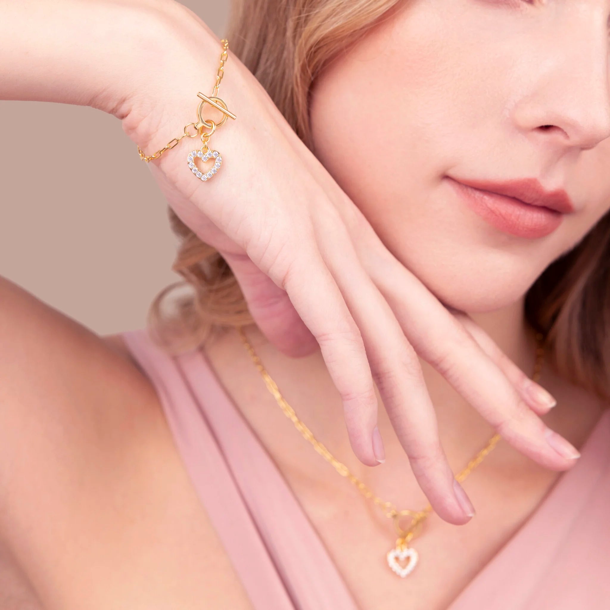 Bracelet with Heart Charm in Pavé Cubic Zirconia