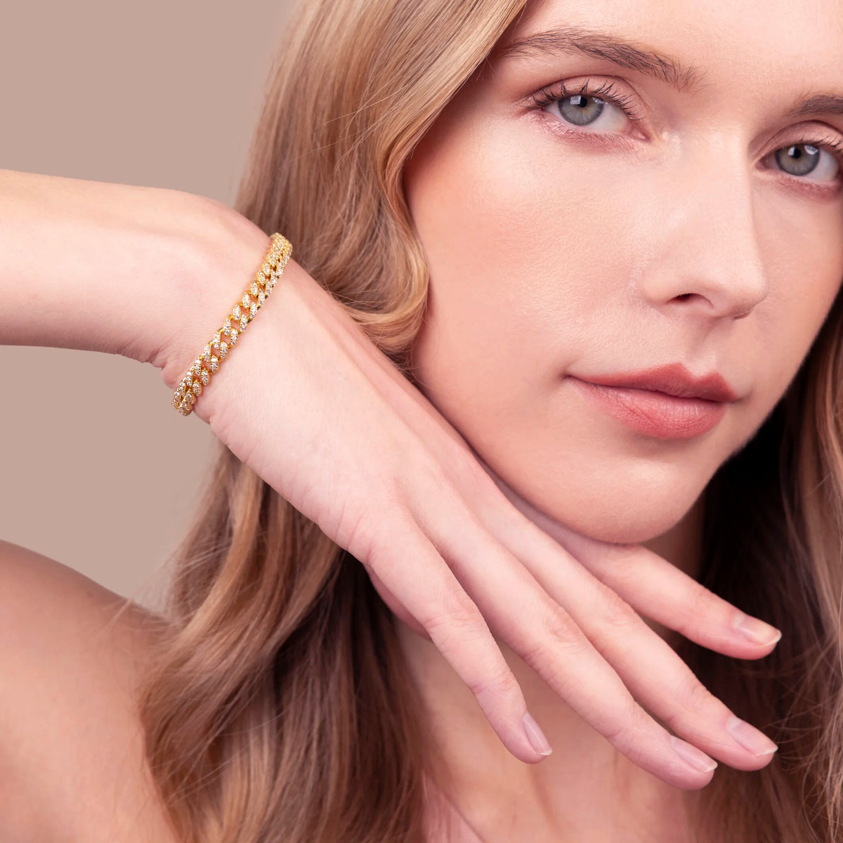 Curb Chain Bracelet in Cubic Zirconia