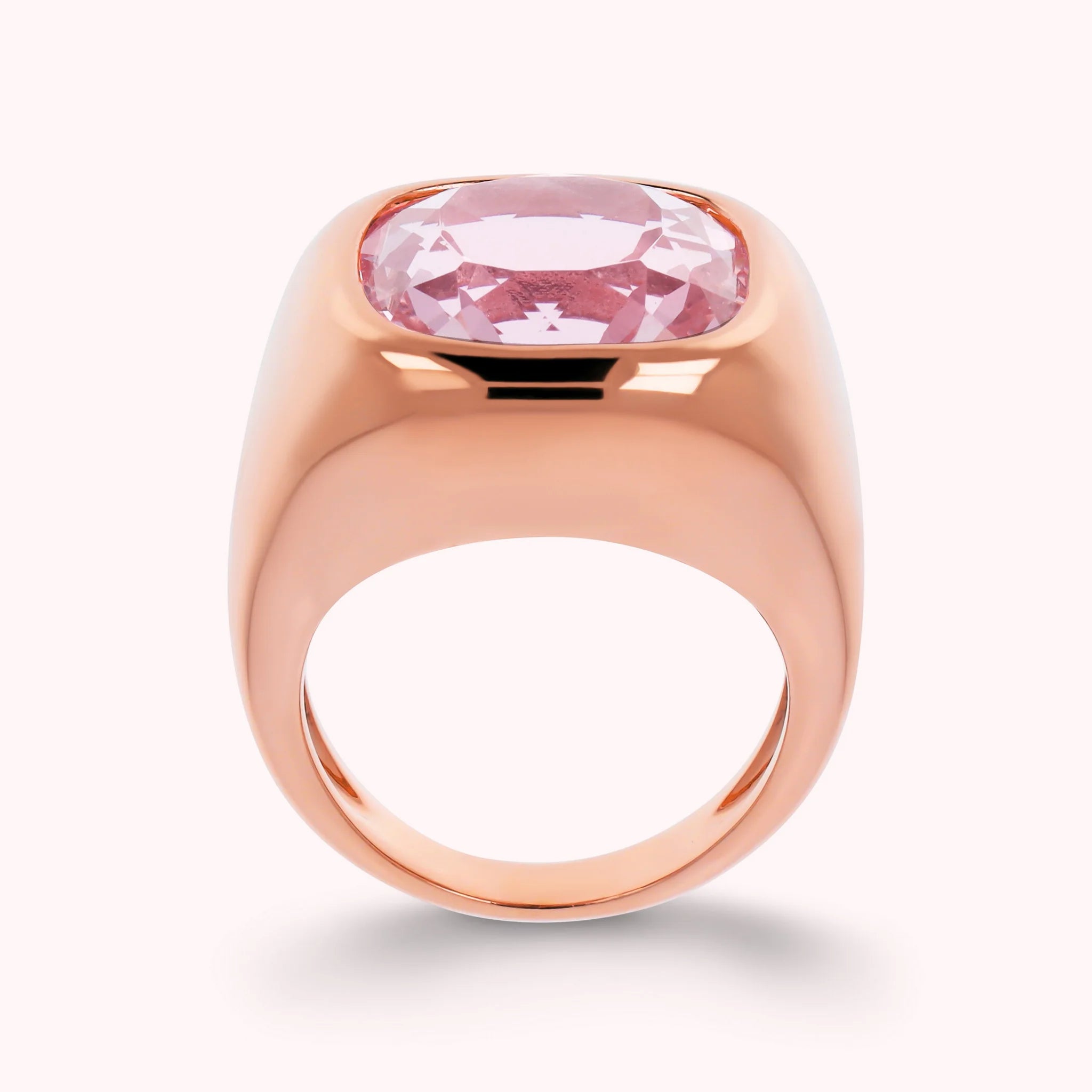 Bague Chevalier avec Pierre Prisma Taille Coussin