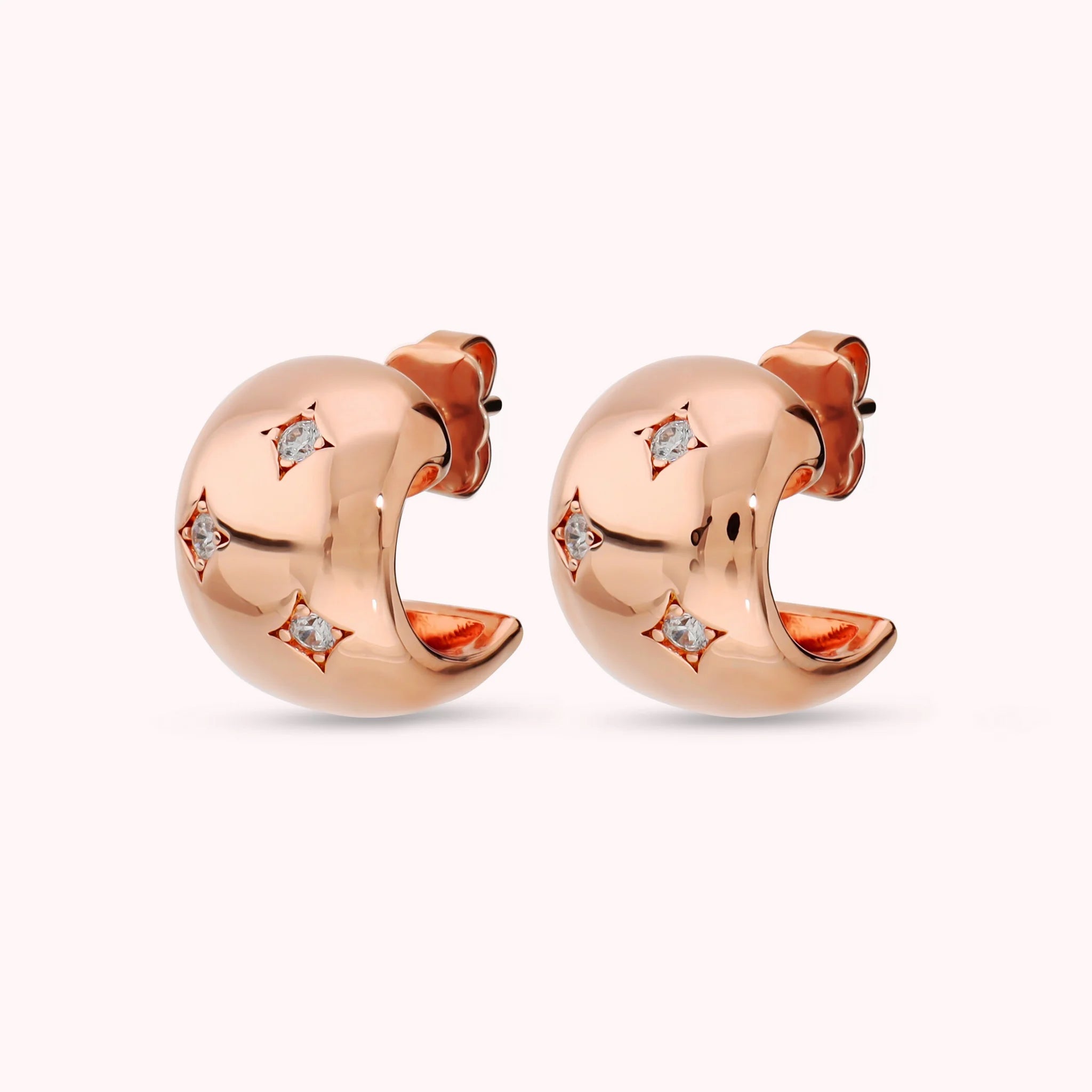 Orecchini Étoile con Punti Luce Bombati in Cubic Zirconia Placcati Oro 18Kt