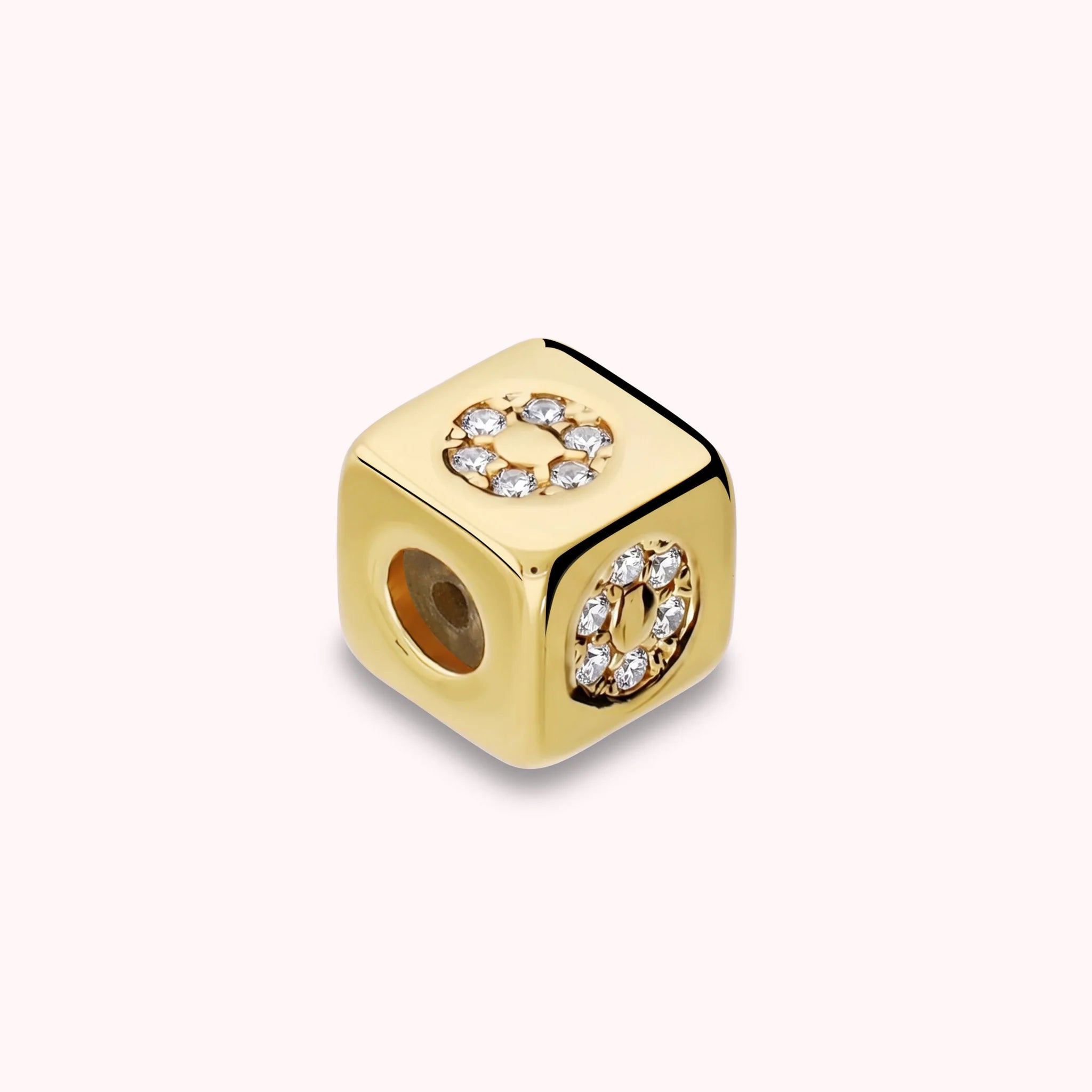 Dado Lettera O con Cubic Zirconia