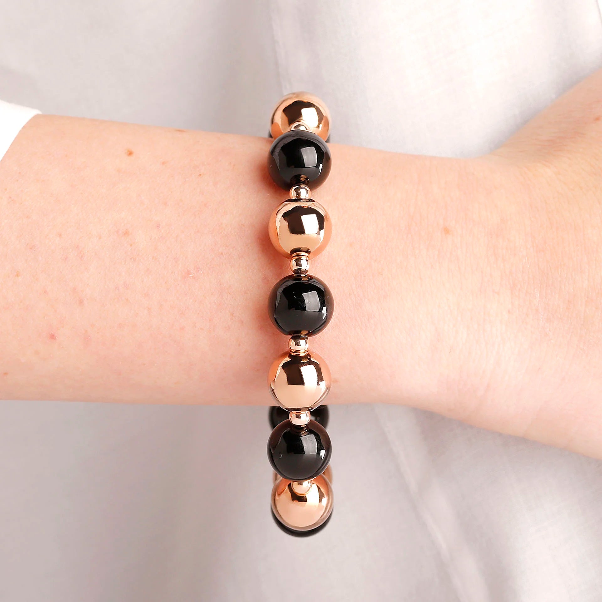 VARIEGATA ALTERNATED BEADED AND STONES BRACELET
