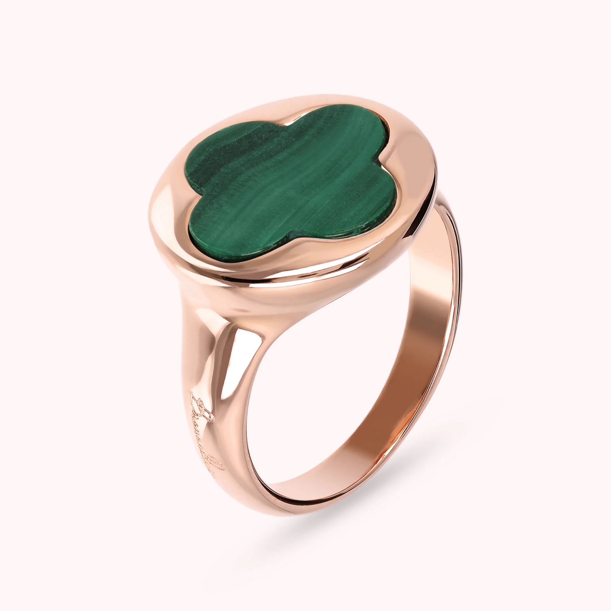 15mm Natural Stone Cloverleaf Cocktail Ring