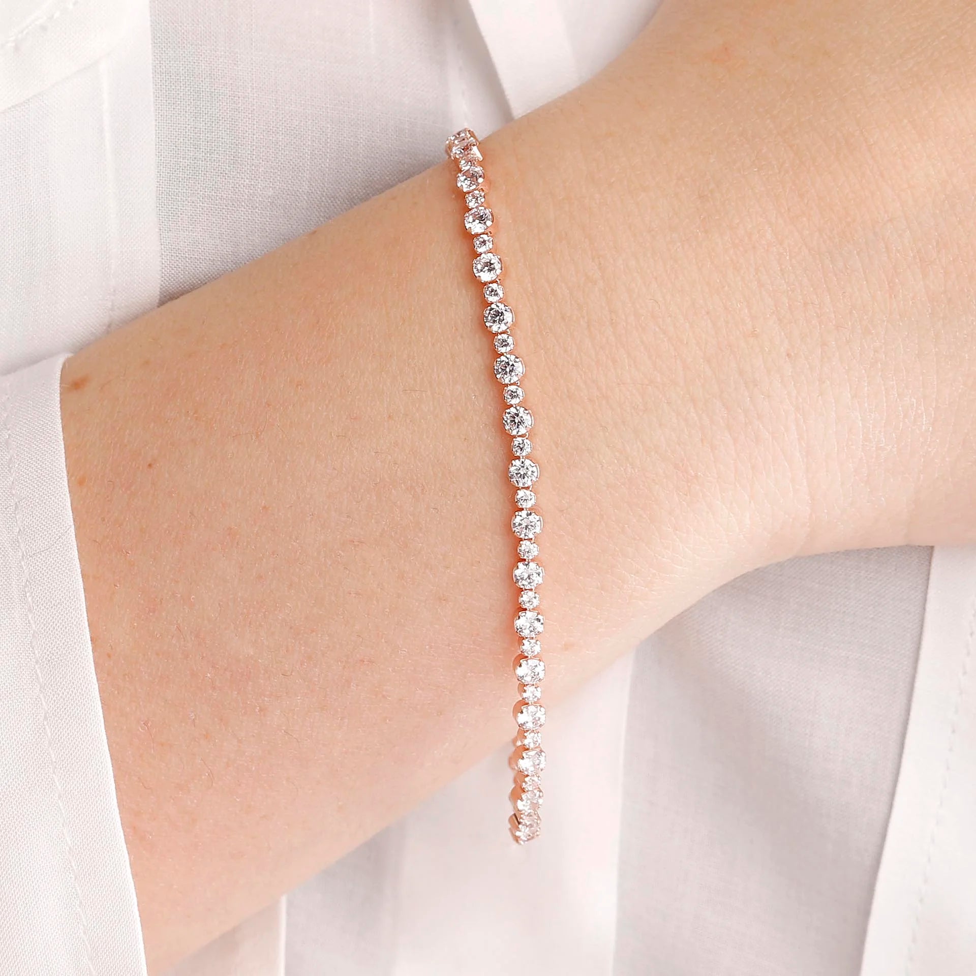 Alternated Tennis Bracelet