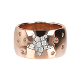Ring with Pavé Star in Cubic Zirconia