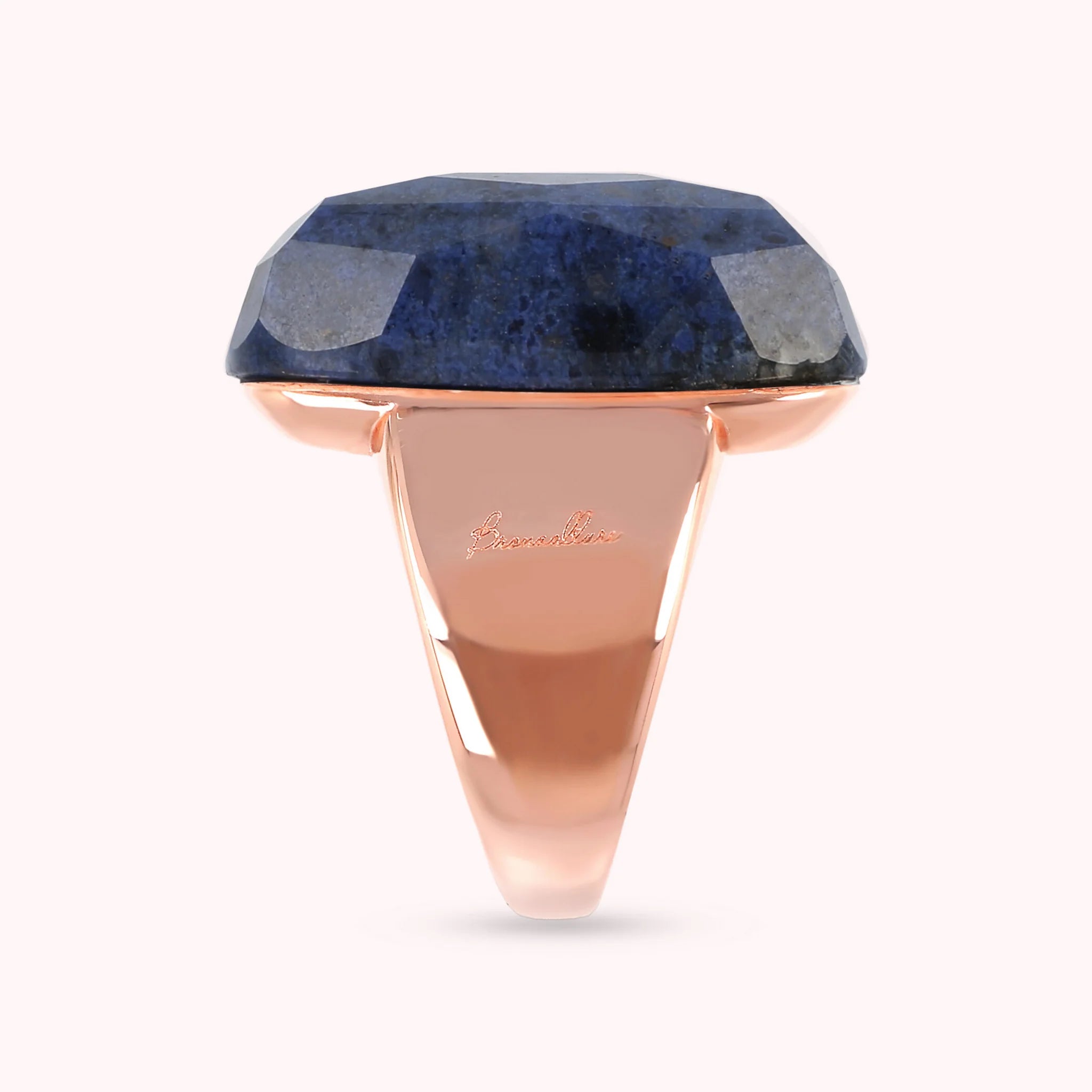 Anello Chevalier con Pietra Naturale Rettangolare Sfaccettata