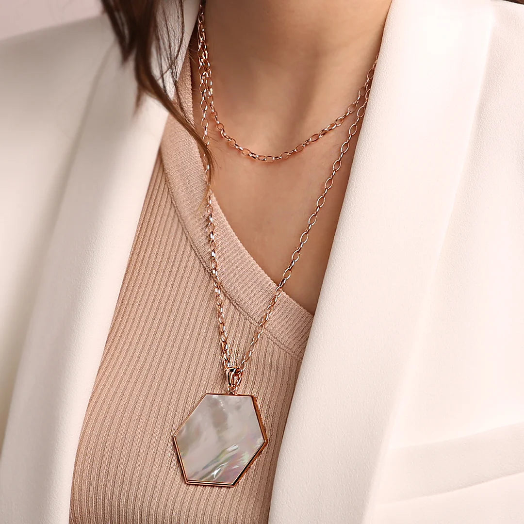 Collana Lunga Catena Rolo con Pendente Esagono Grande in Pietra Naturale