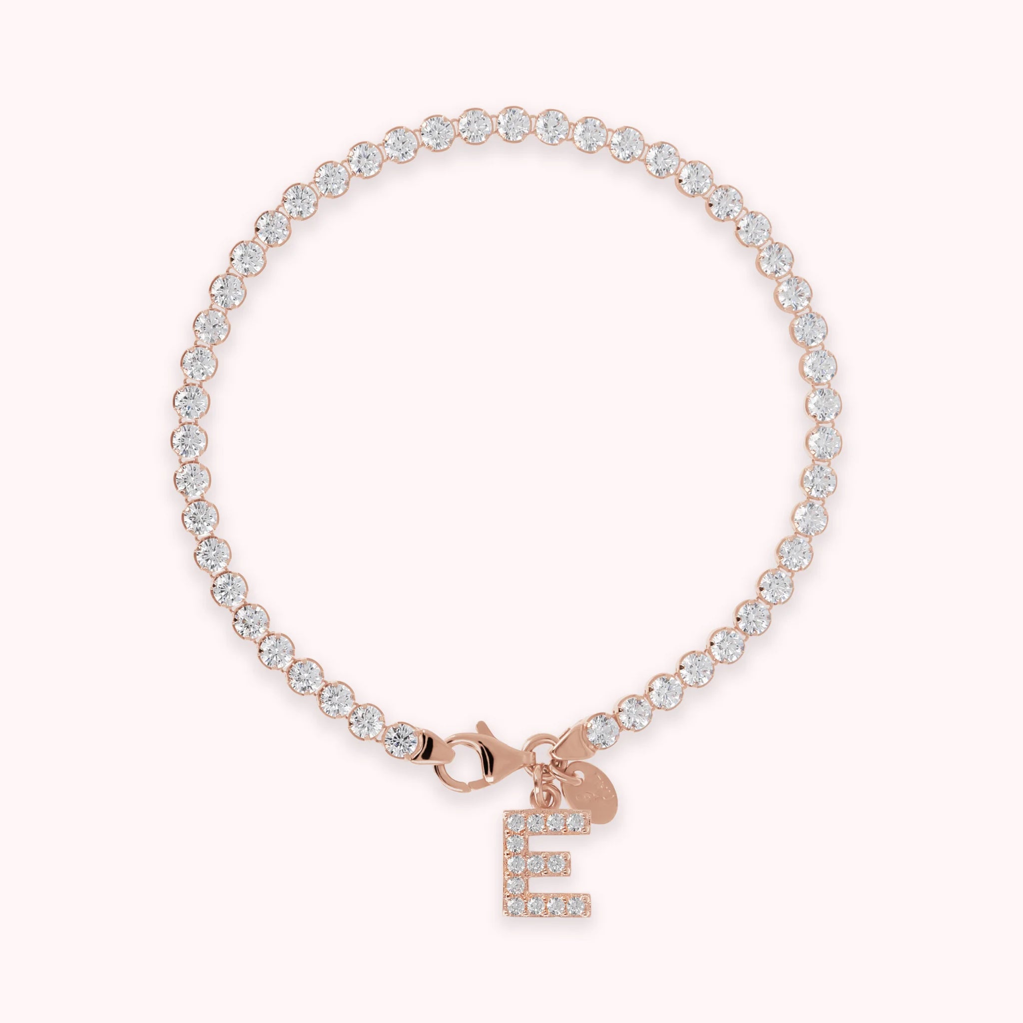 Bracciale Tennis in Cubic Zirconia con Ciondolo Lettera Pavé
