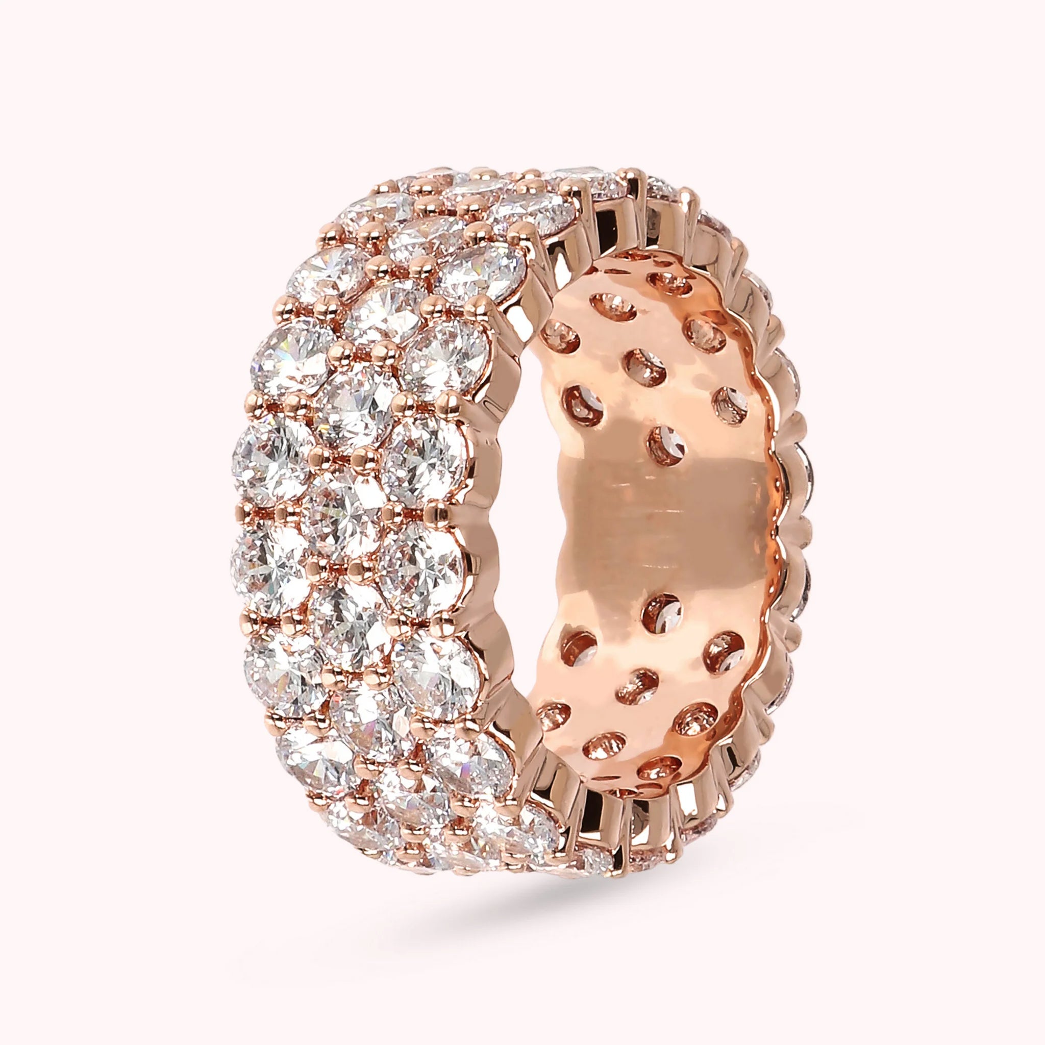 Anello a Fascia con Tre File di Cubic Zirconia