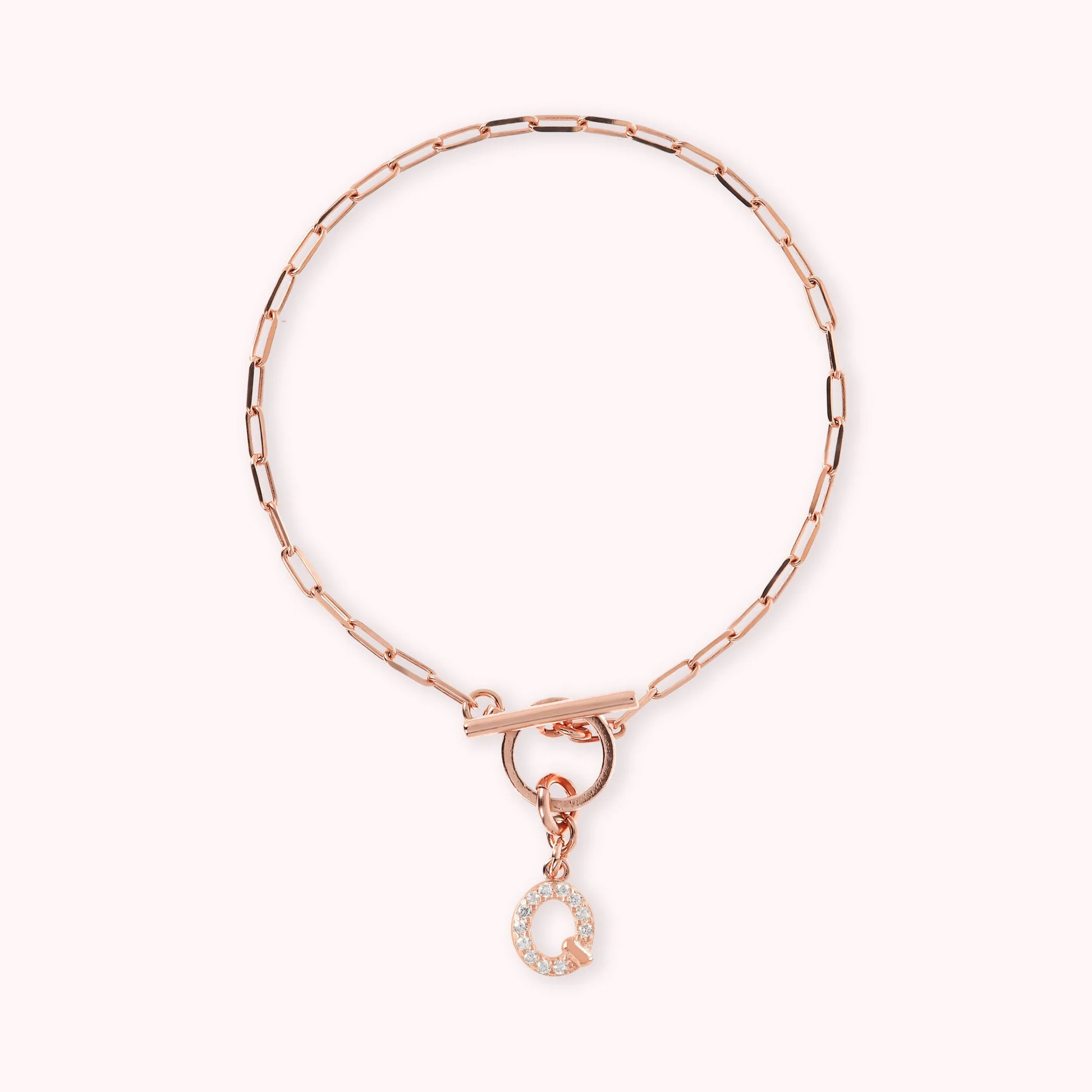 Forzatina-Armband mit Pavé-Buchstabenanhänger aus Zirkonia