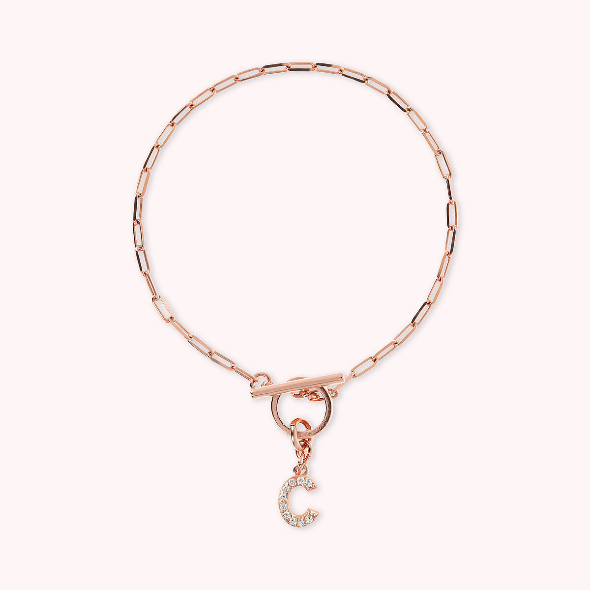 Gliederarmband mit Pavé-Buchstabenanhänger aus Zirkonia