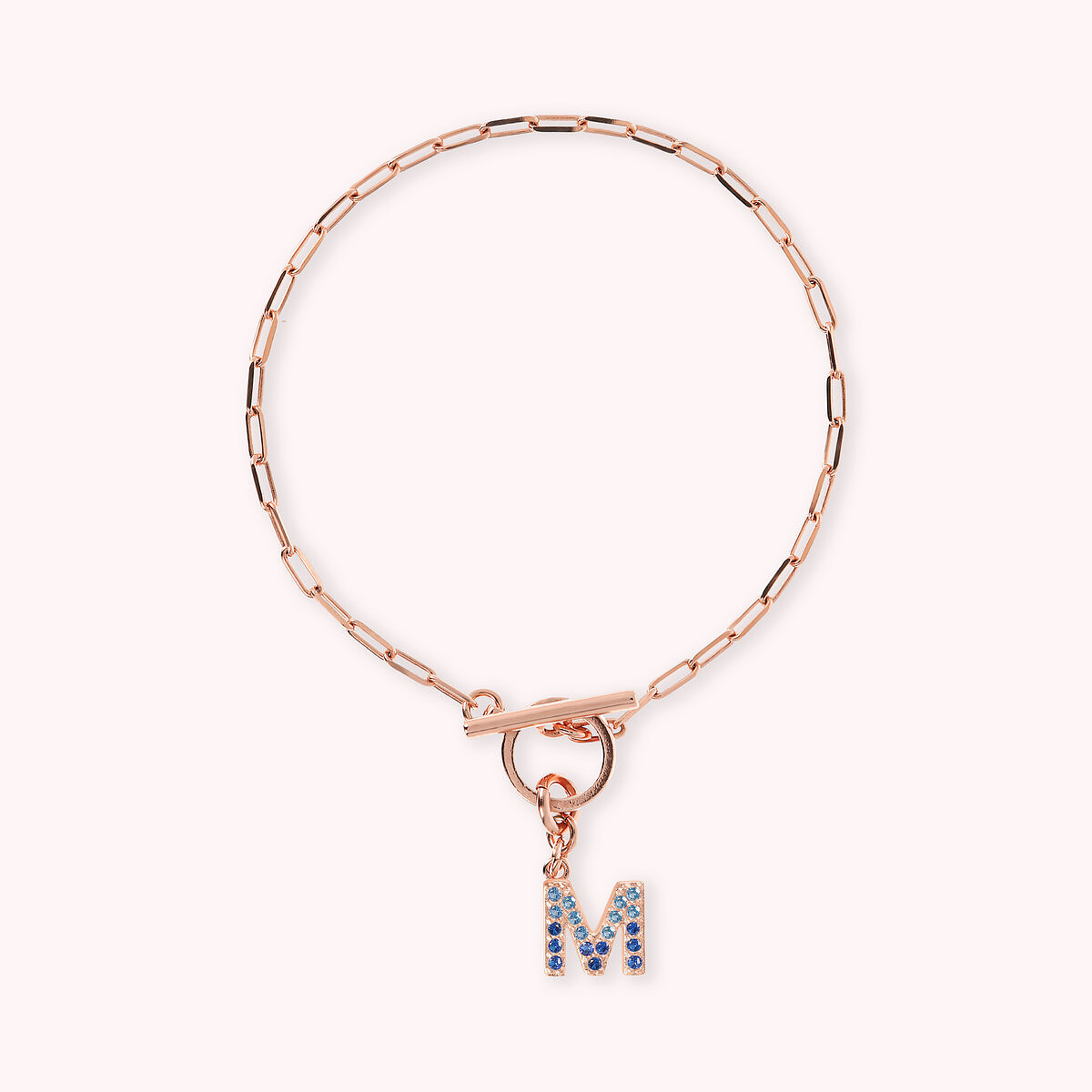 Gliederarmband mit Pavé-Buchstabenanhänger aus Zirkonia