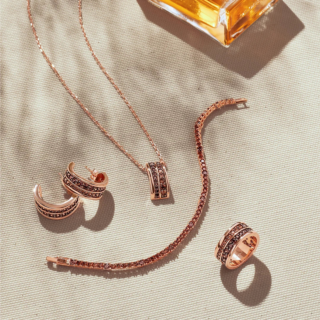 Anello a Fascia con Doppia Onda in Cubic Zirconia