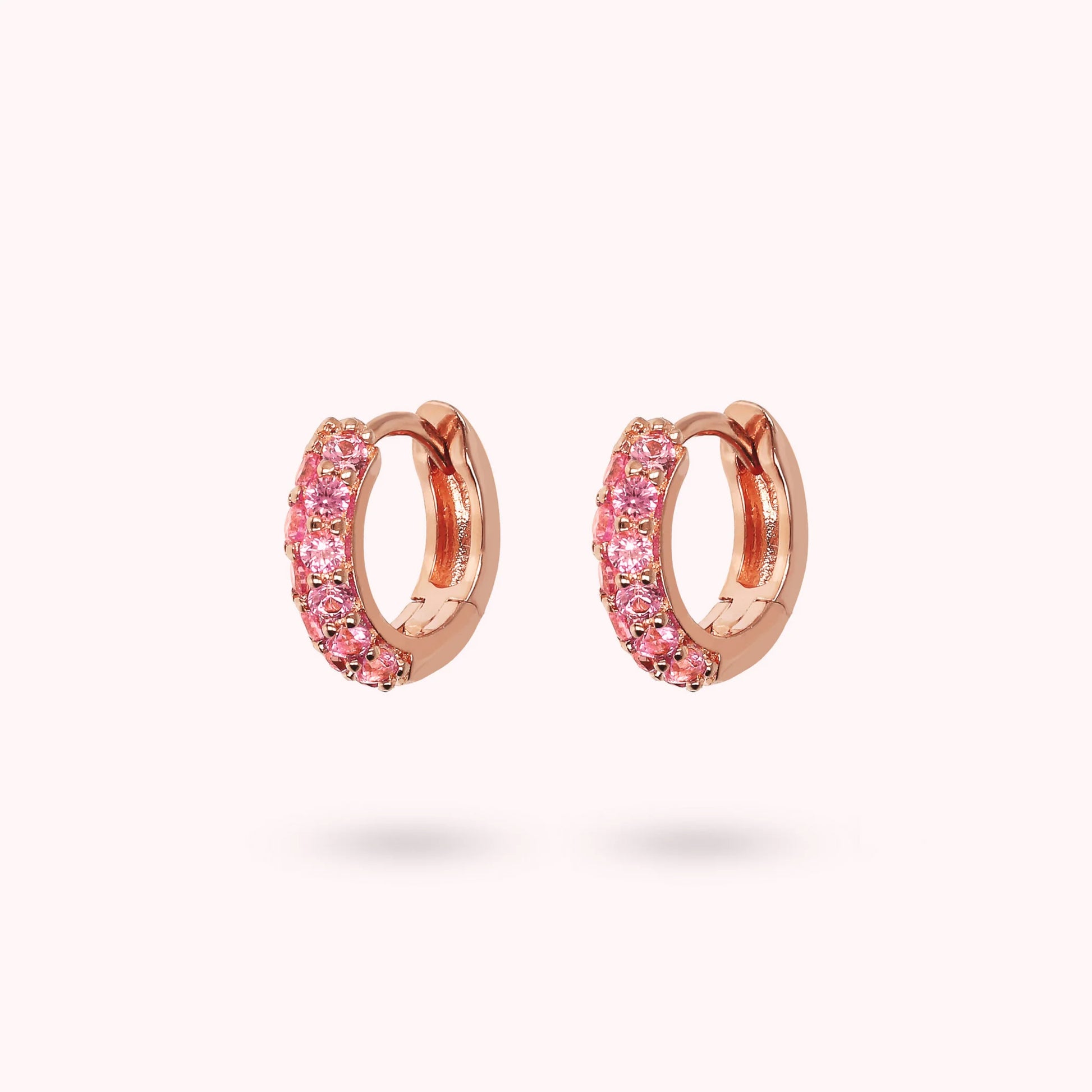 Orecchini a Cerchio con Pavé in Cubic Zirconia