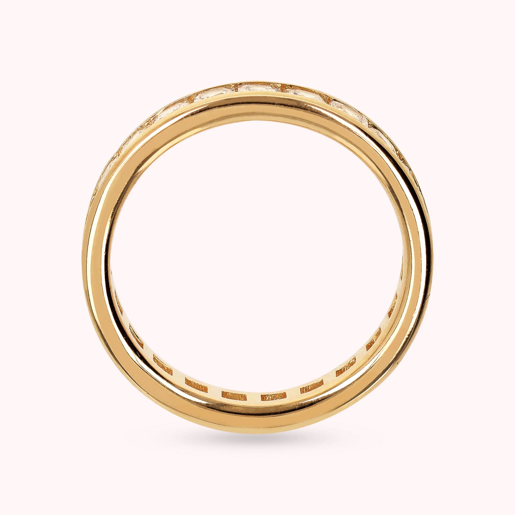 Goldfarbener Veretta-Ring mit quadratisch geschliffenem Princess-Zirkonia