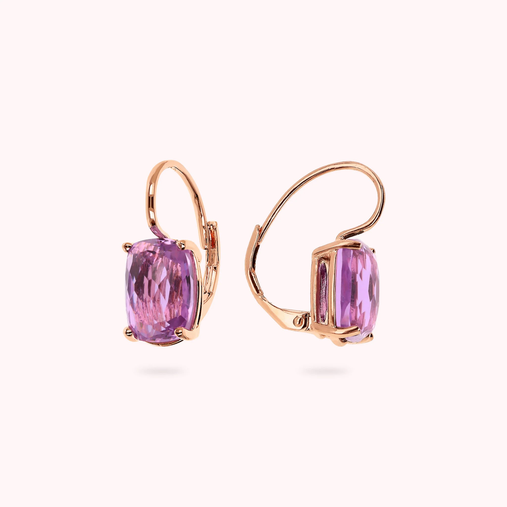 Essentiel Earrings with Mosaic Cut Prisma Gem