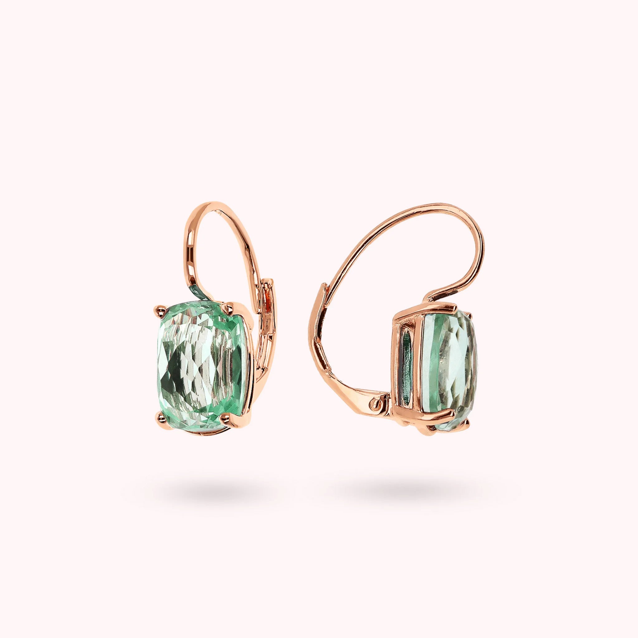 Essentiel Earrings with Mosaic Cut Prisma Gem