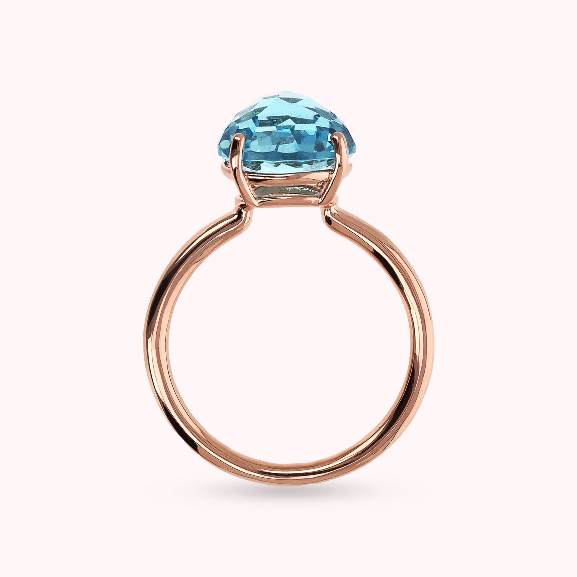 Anello Essentiel Cocktail con Prisma Gem Tonda Taglio Mosaico