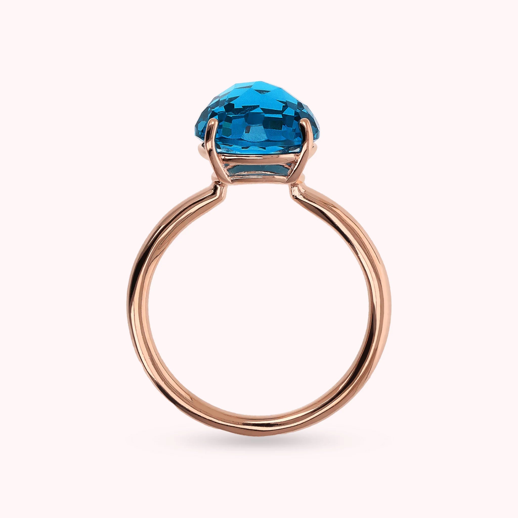 Anello Essentiel Cocktail con Prisma Gem Tonda Taglio Mosaico