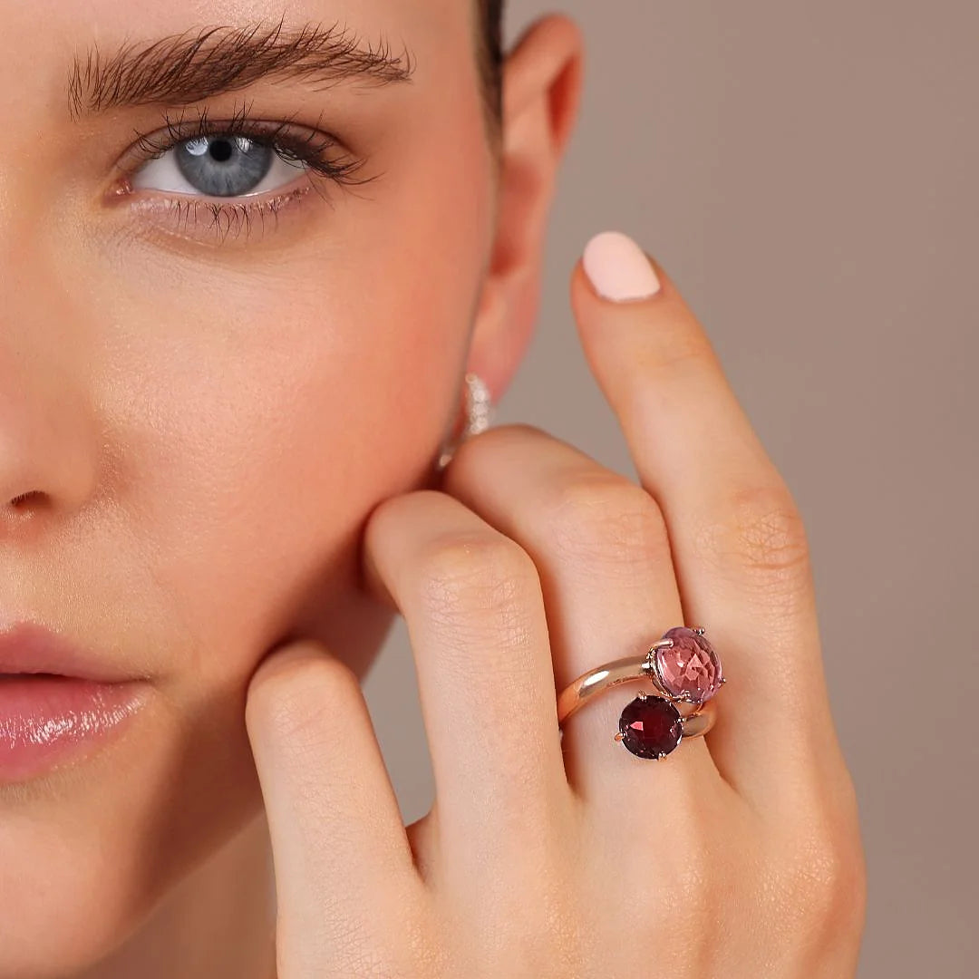 Contrarié Ring with Prism Gem Mosaic Cut