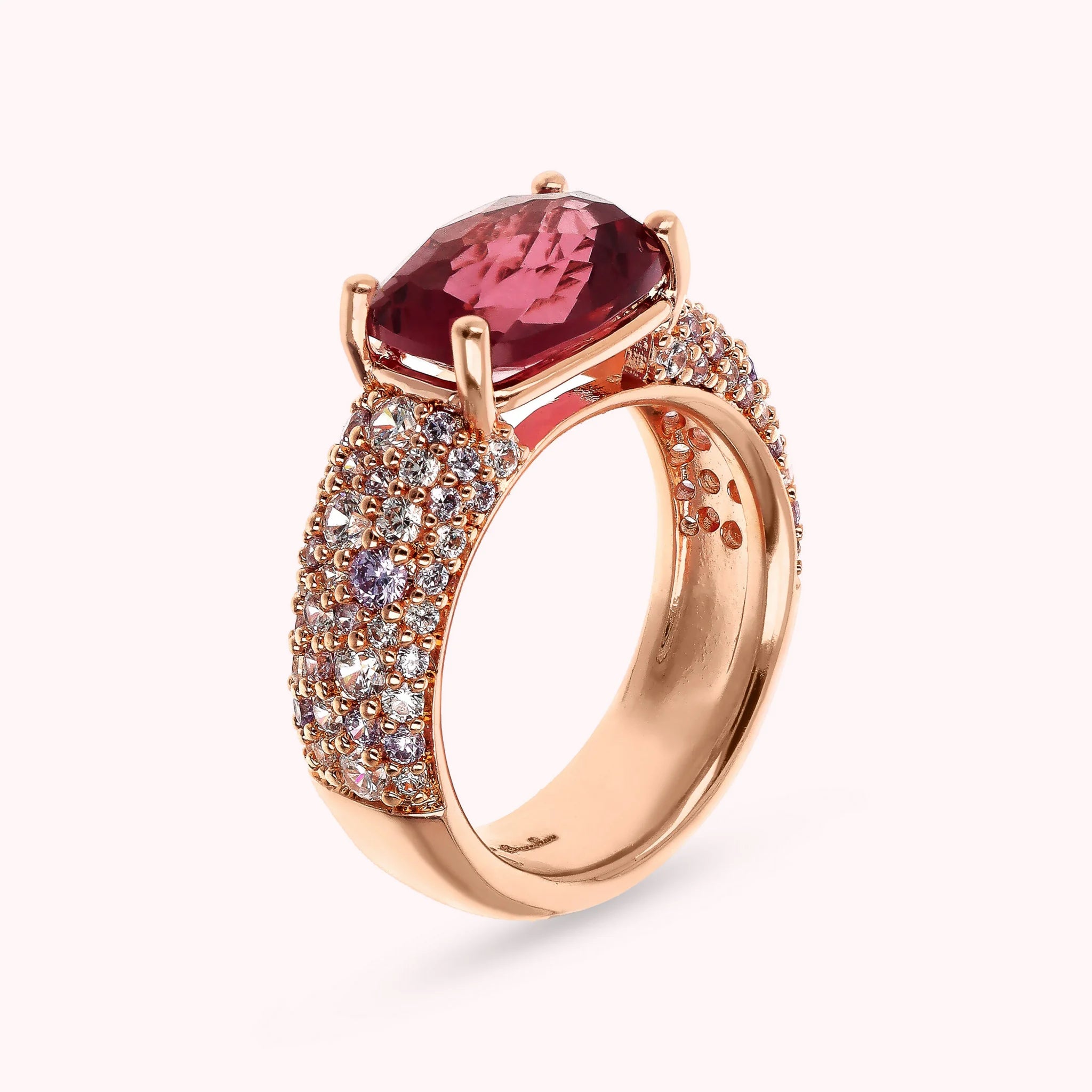 Anello con Prisma Gem Taglio Mosaico e Pavé di Cubic Zirconia