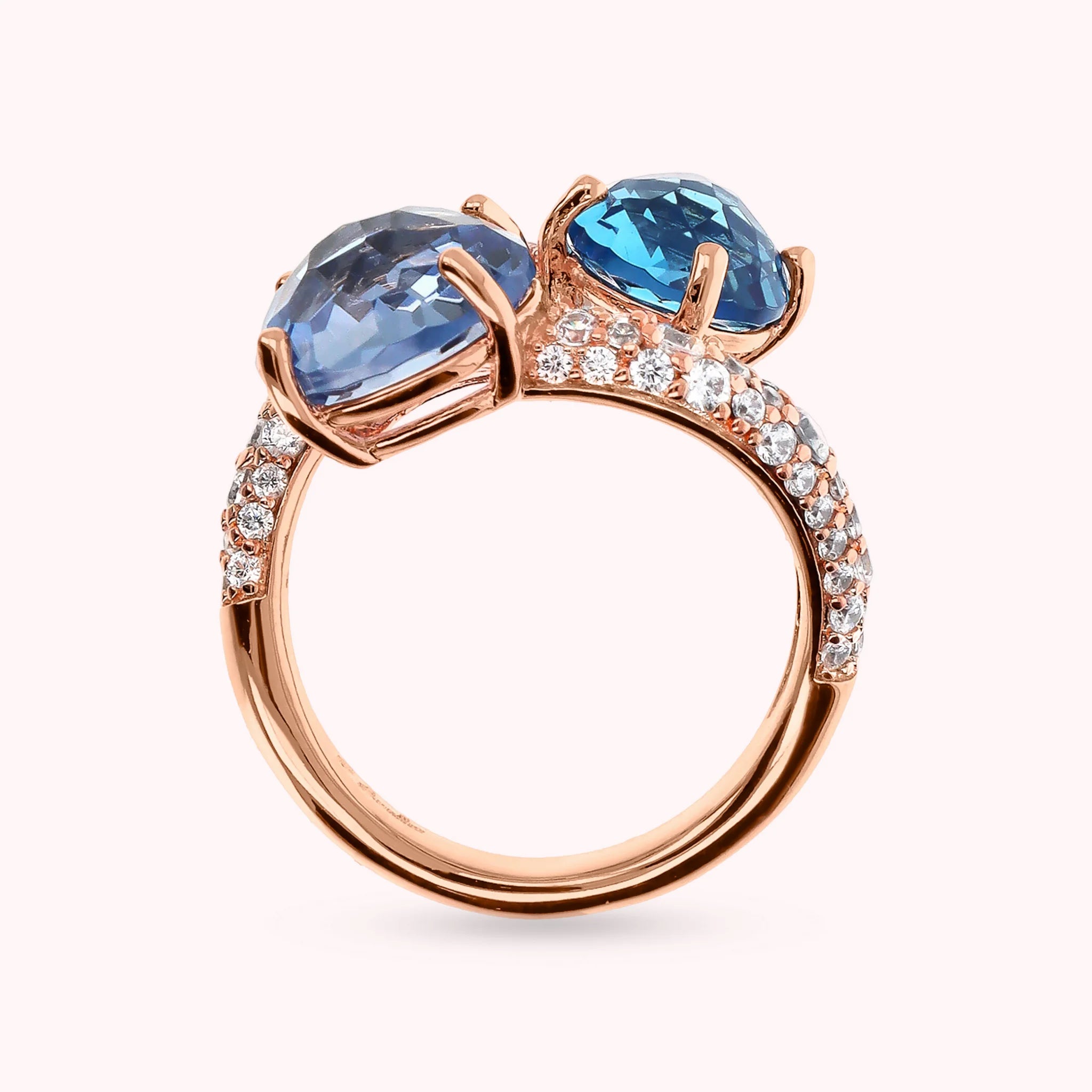 Contrarié ring with Round Gem Prism and Cubic Zirconia pavé