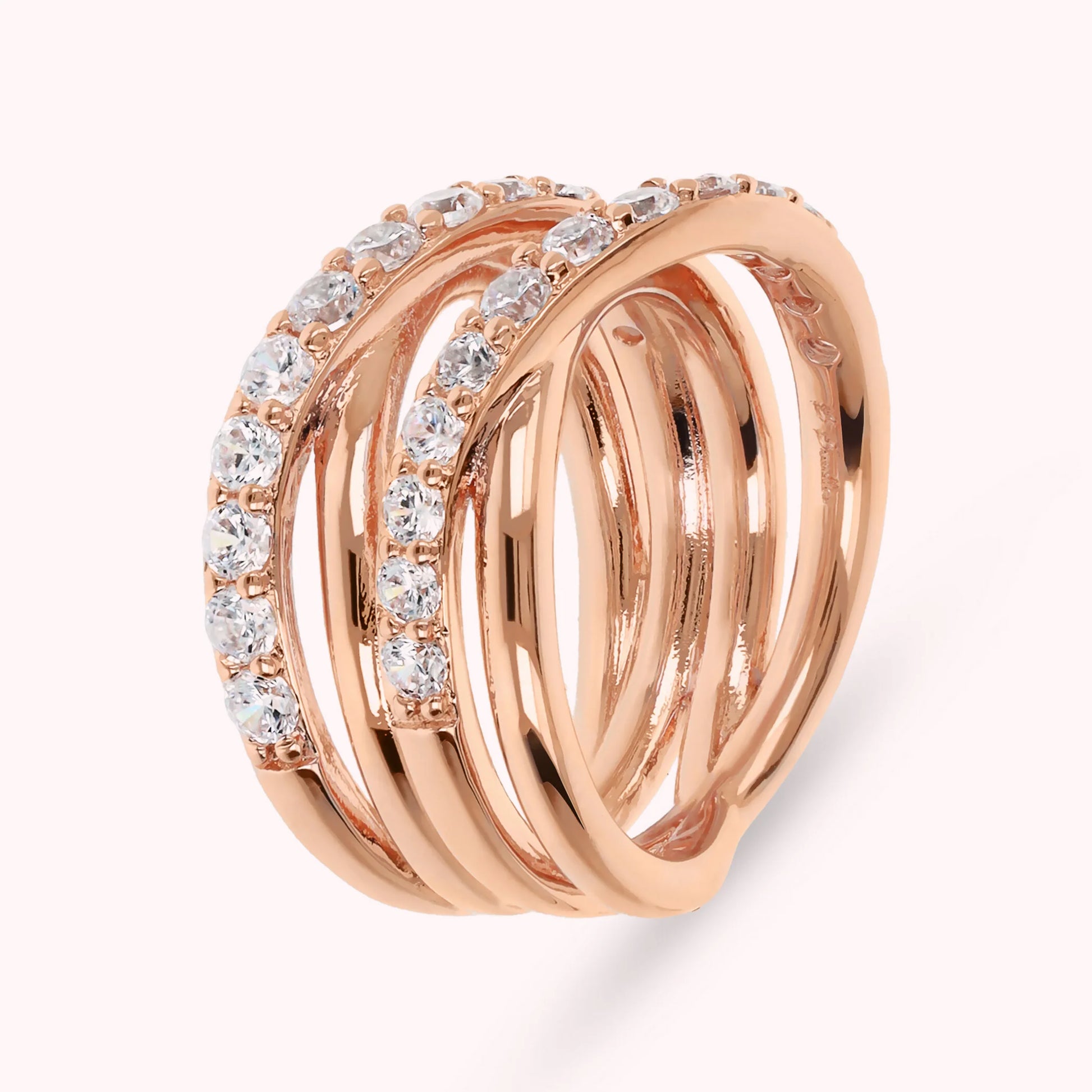 Bague tressée à plusieurs brins avec zircon cubique