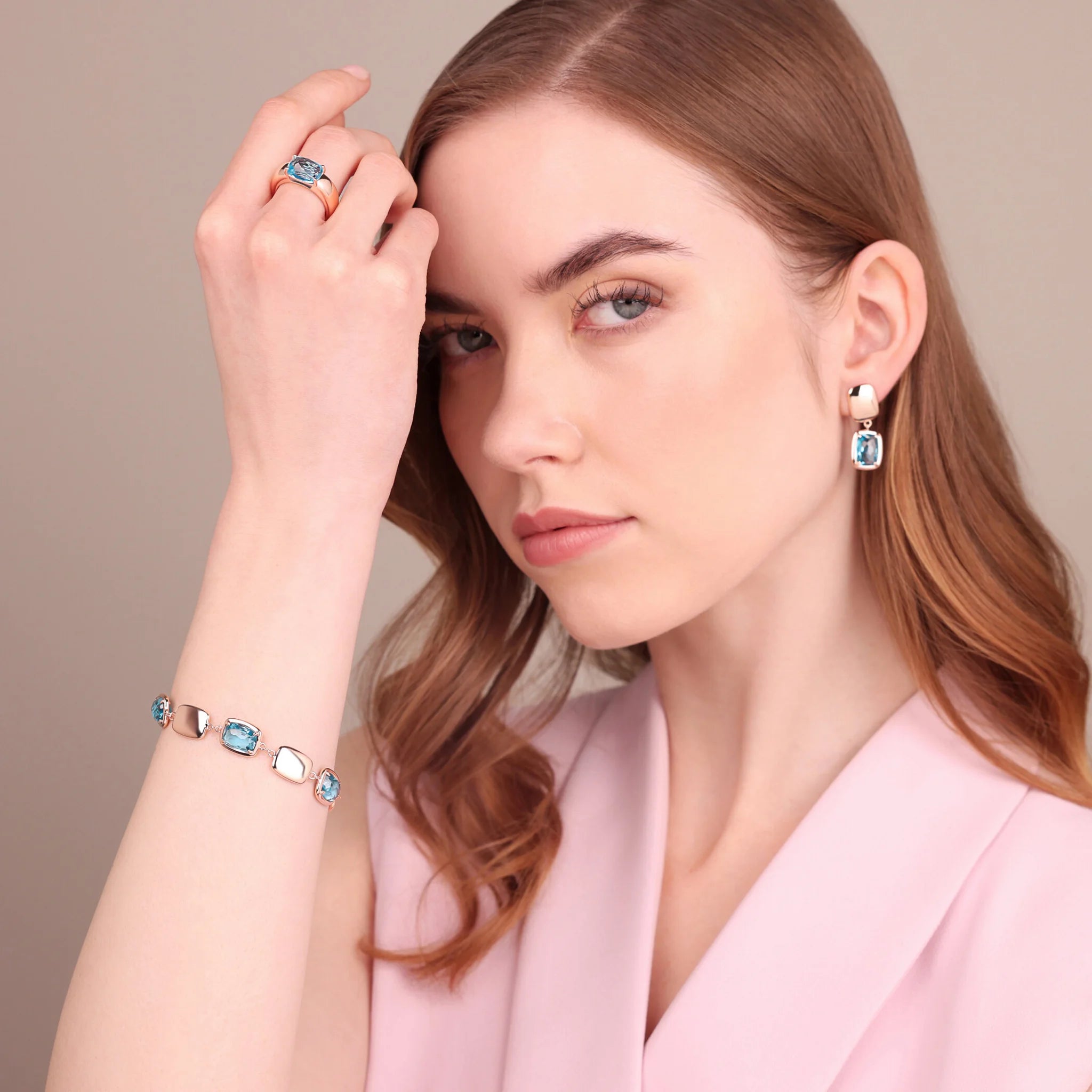 Bracelet with Shiny Nuggets and Baguette Gem Prism