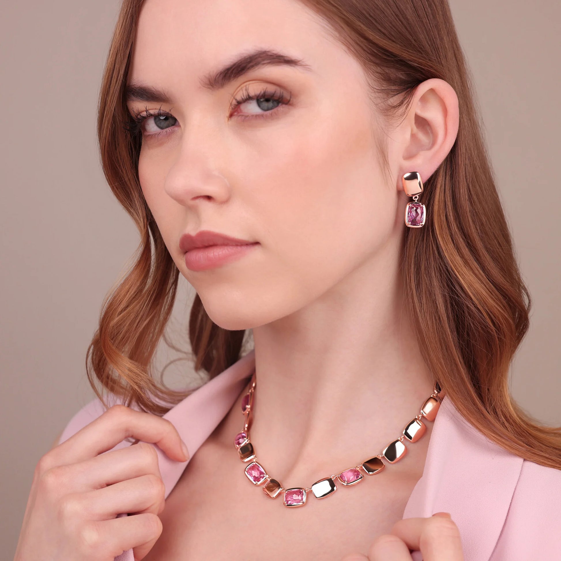 Orecchini Essentiel Pendenti con Pepite Lucide e Prisma Gem a Baguette